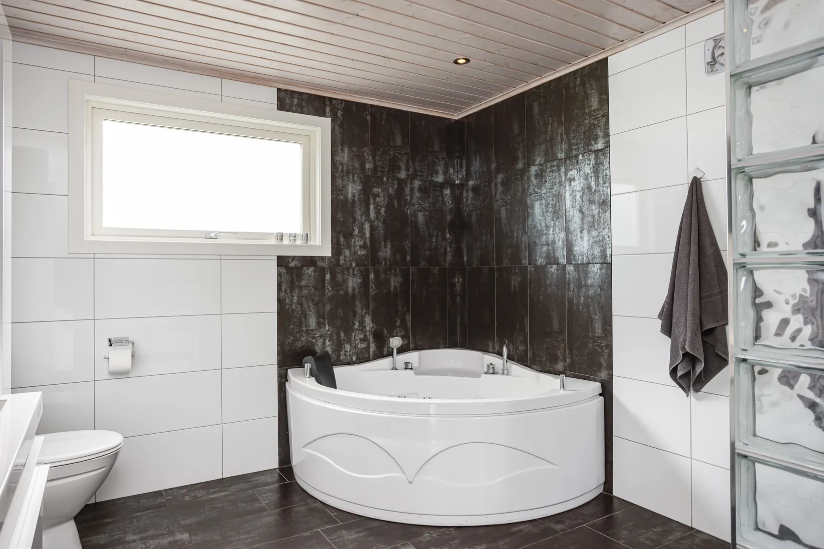 Villa, Tokalynga Lyckebo 115, Ätran, Falkenberg