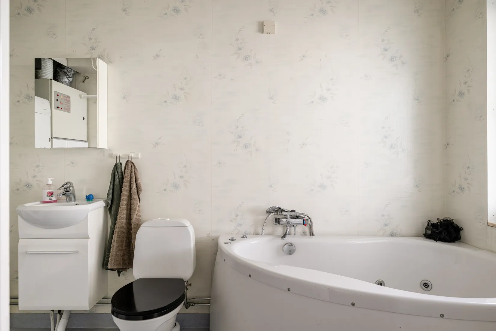 Bostadsrätt, Radhus, GRÖNLUNDSVÄGEN 17, Kårsta, Vallentuna