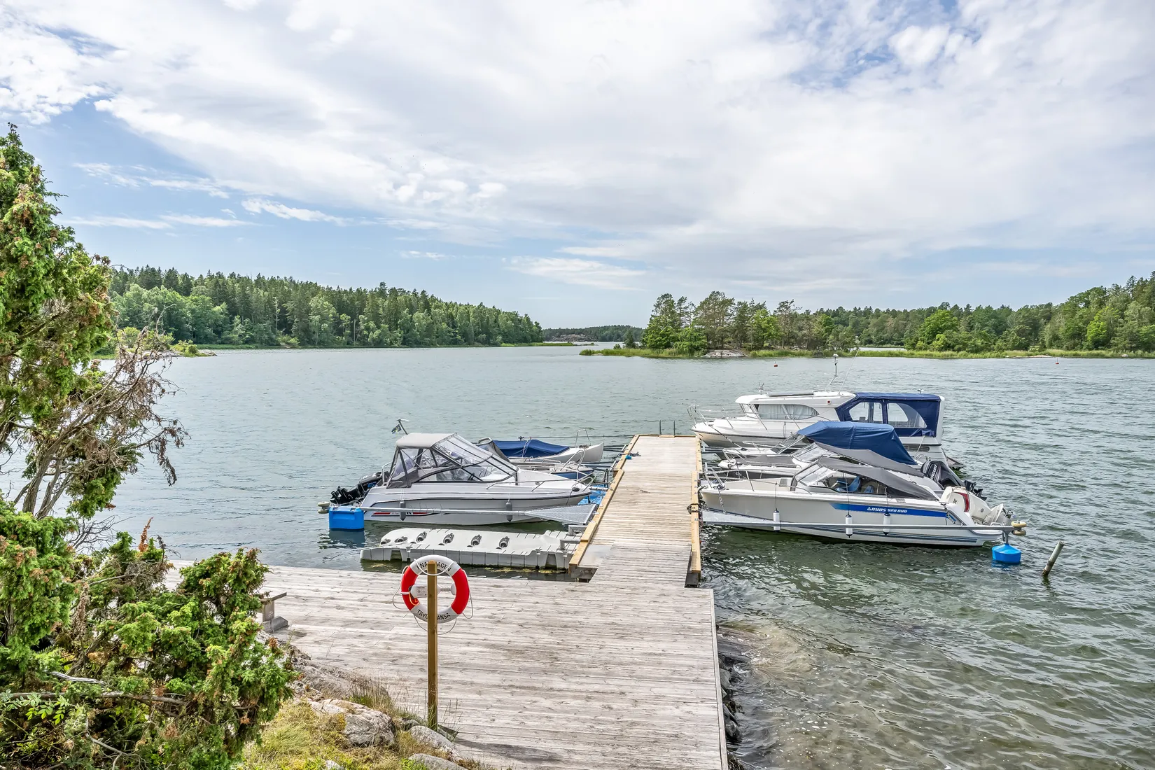 Villa, Uvmarö Knallen 5, Norra Finnö - Uvmarö, Söderköping