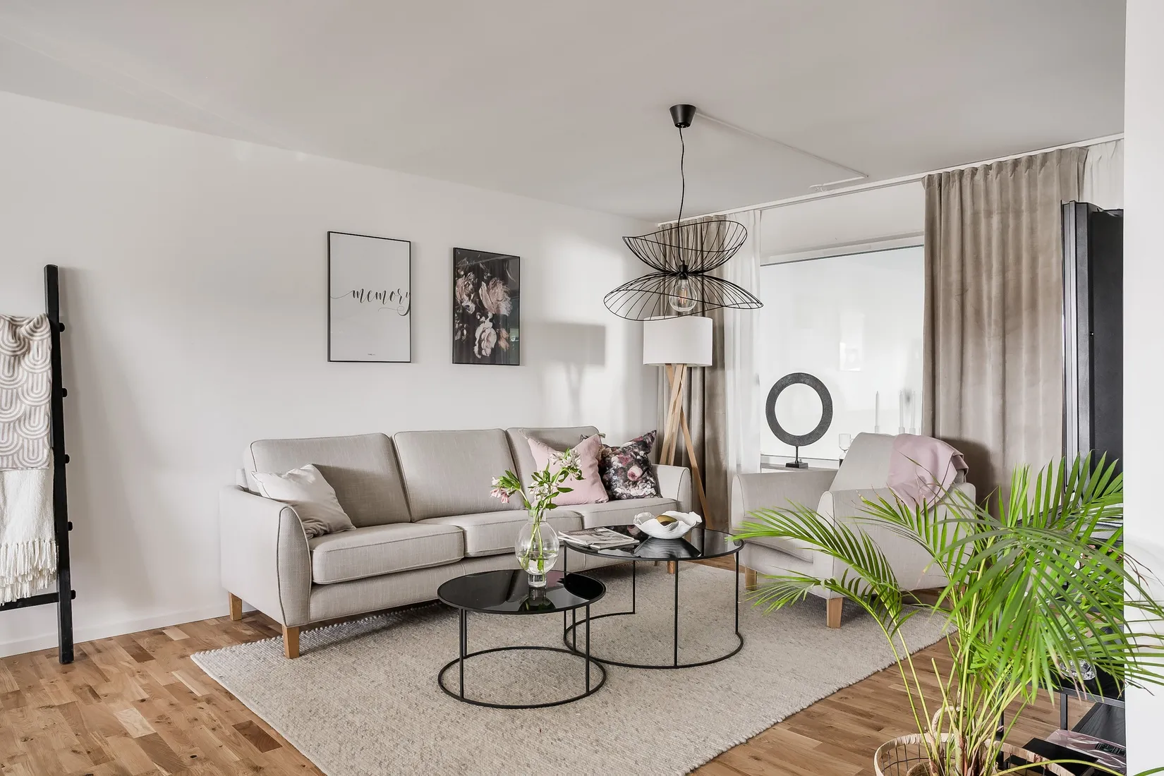 Radhus, Liljekonvaljvägen 1B, Liljebacken, Skutskär, Älvkarleby