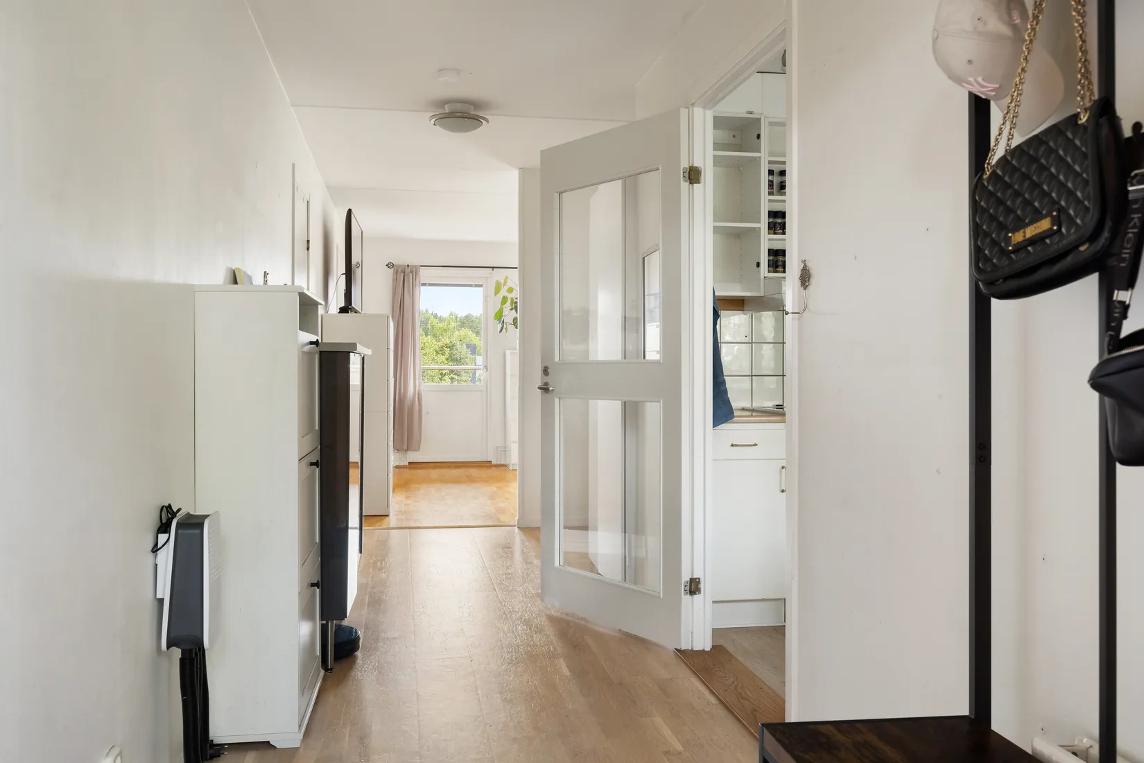 Bostadsrätt, Horisontvägen 87B, 2tr, Skarpnäck, Stockholm