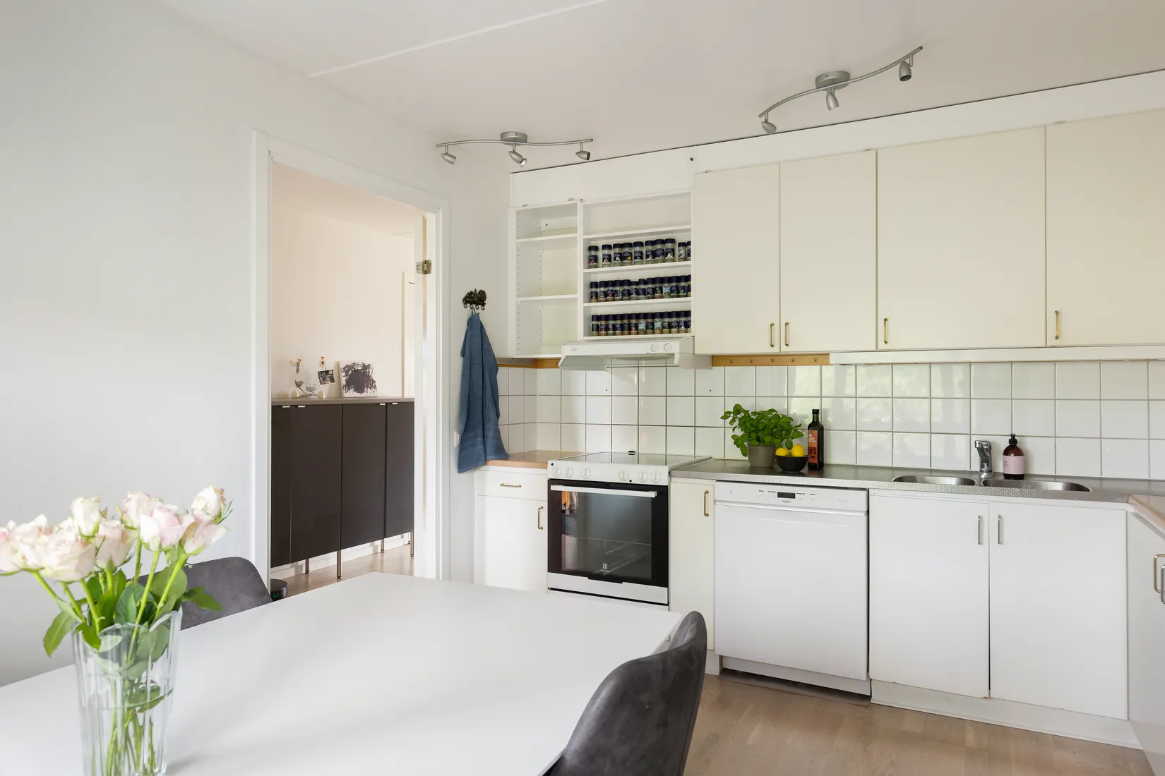 Bostadsrätt, Horisontvägen 87B, 2tr, Skarpnäck, Stockholm