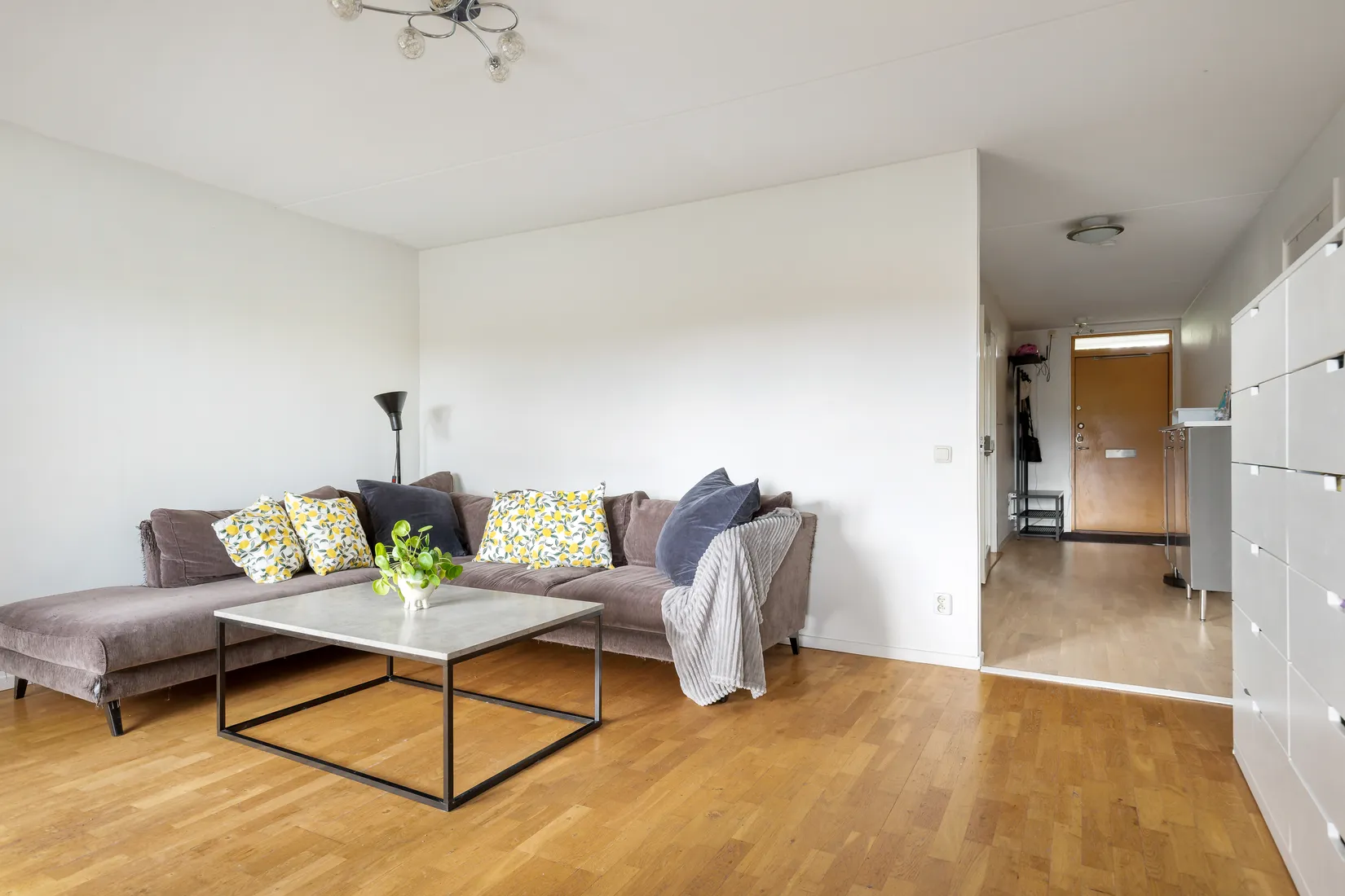 Bostadsrätt, Horisontvägen 87B, 2tr, Skarpnäck, Stockholm