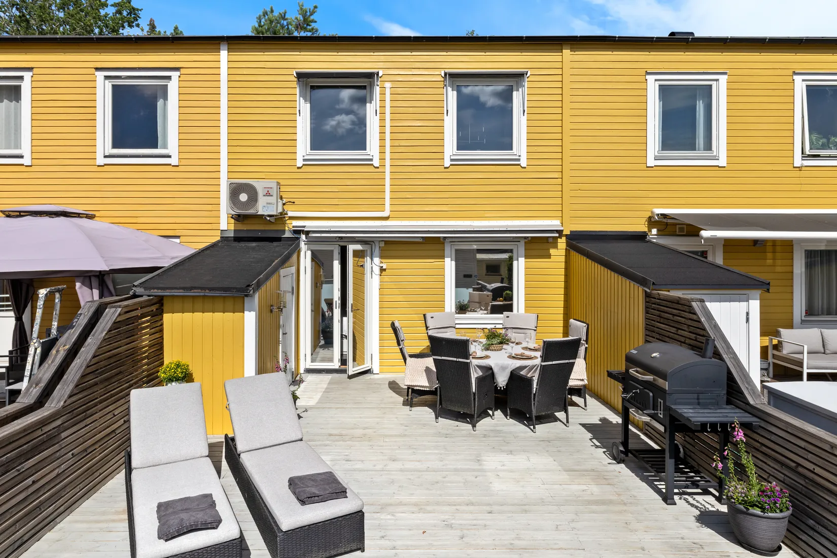Radhus, Önskegången 91, Trollbäcken, Tyresö