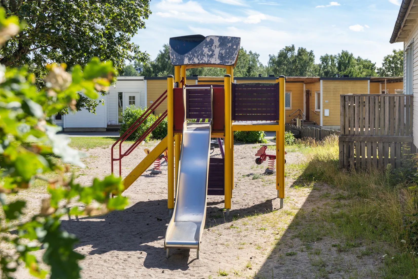 Radhus, Önskegången 91, Trollbäcken, Tyresö