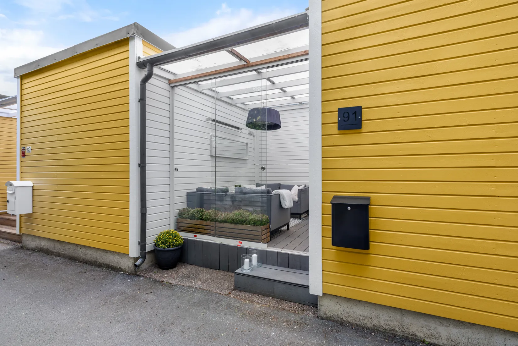 Radhus, Önskegången 91, Trollbäcken, Tyresö