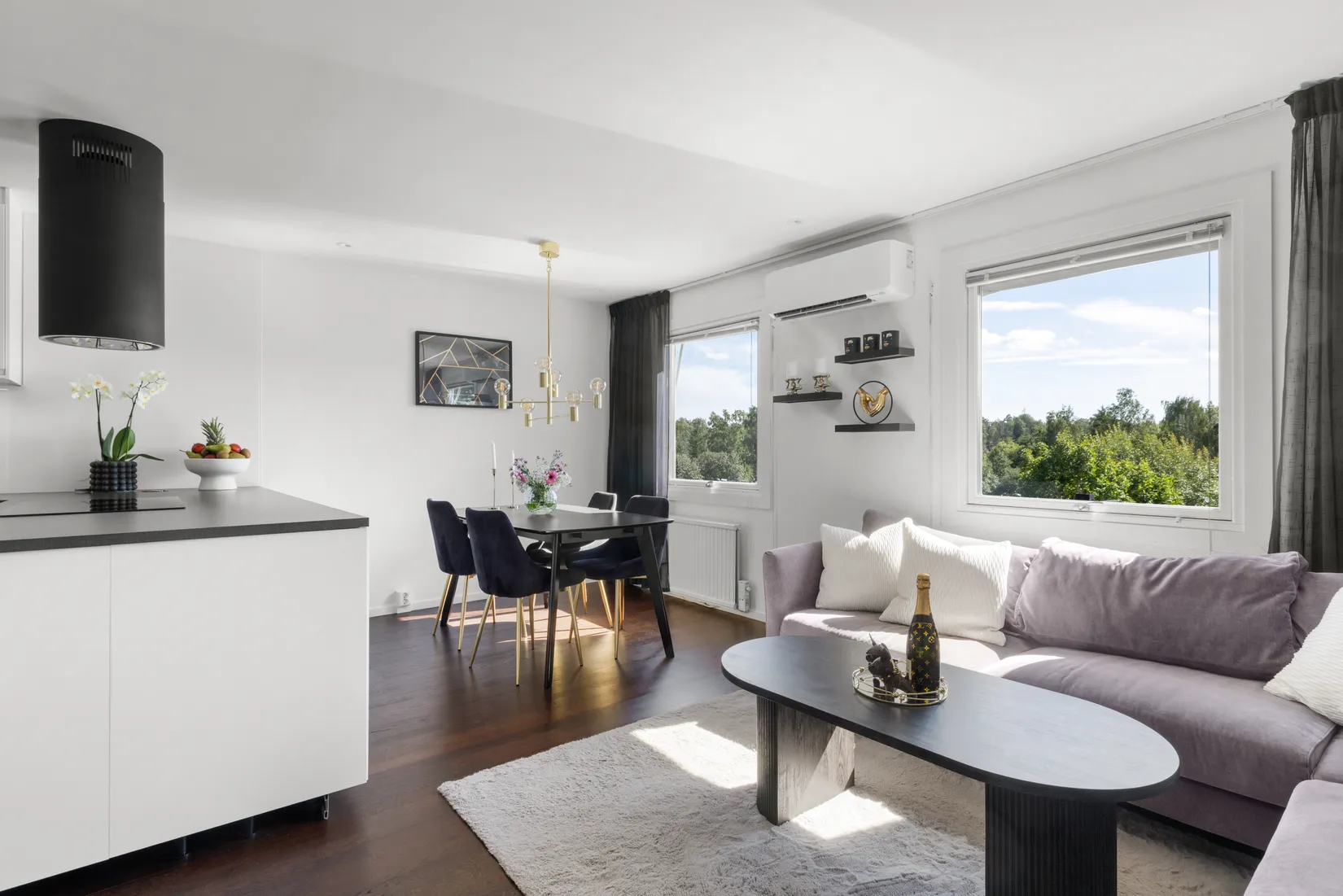 Radhus, Önskegången 91, Trollbäcken, Tyresö