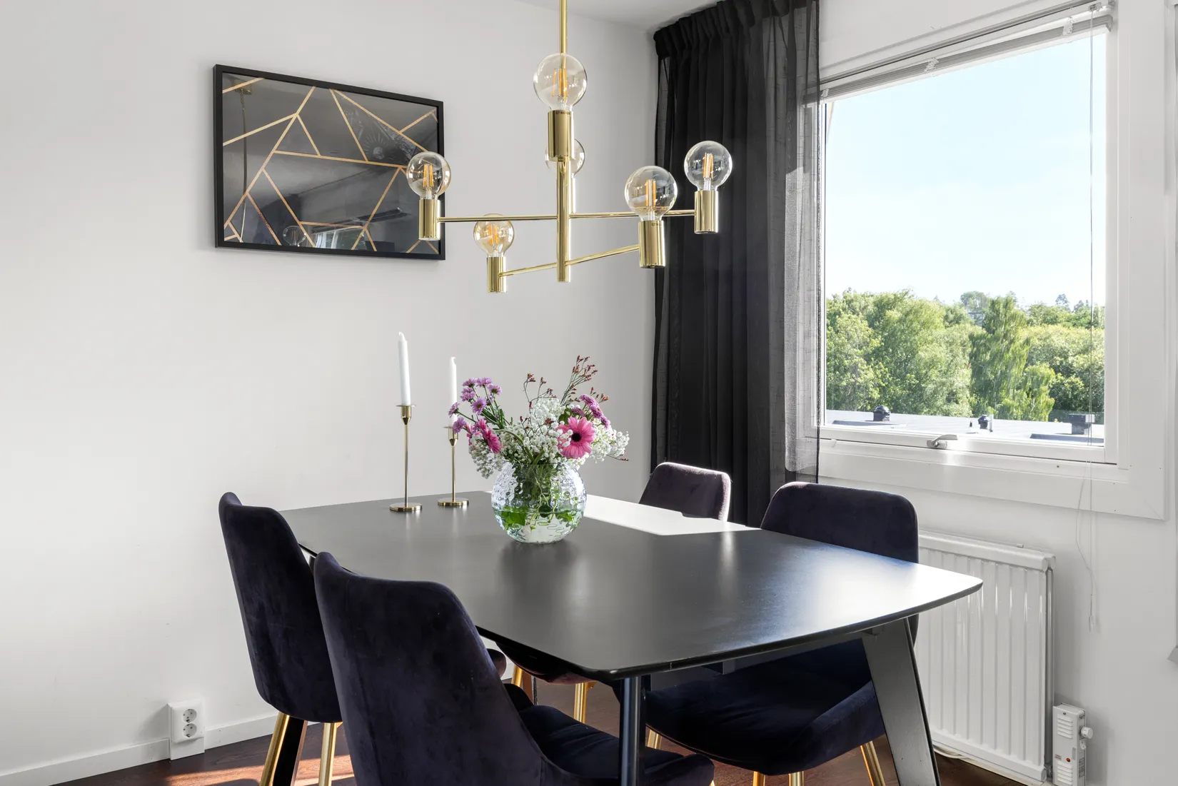 Radhus, Önskegången 91, Trollbäcken, Tyresö