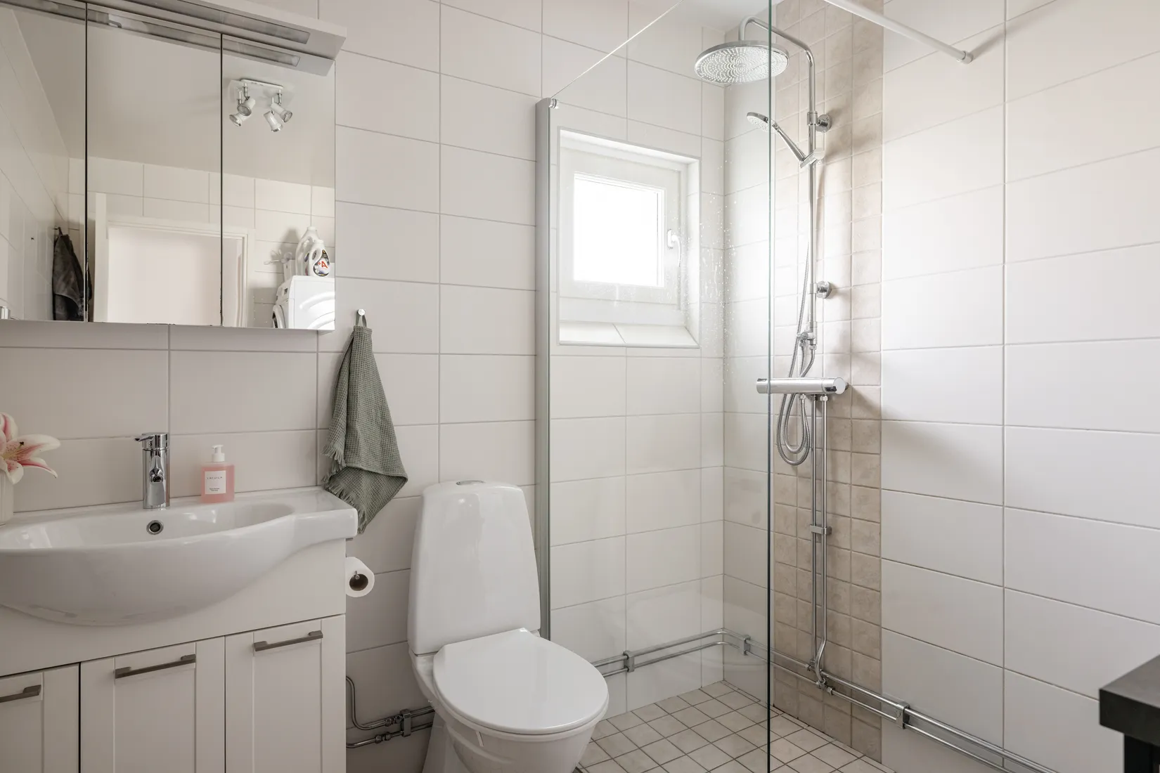 Bostadsrätt, Turbingränd 11, Kallhäll, Järfälla