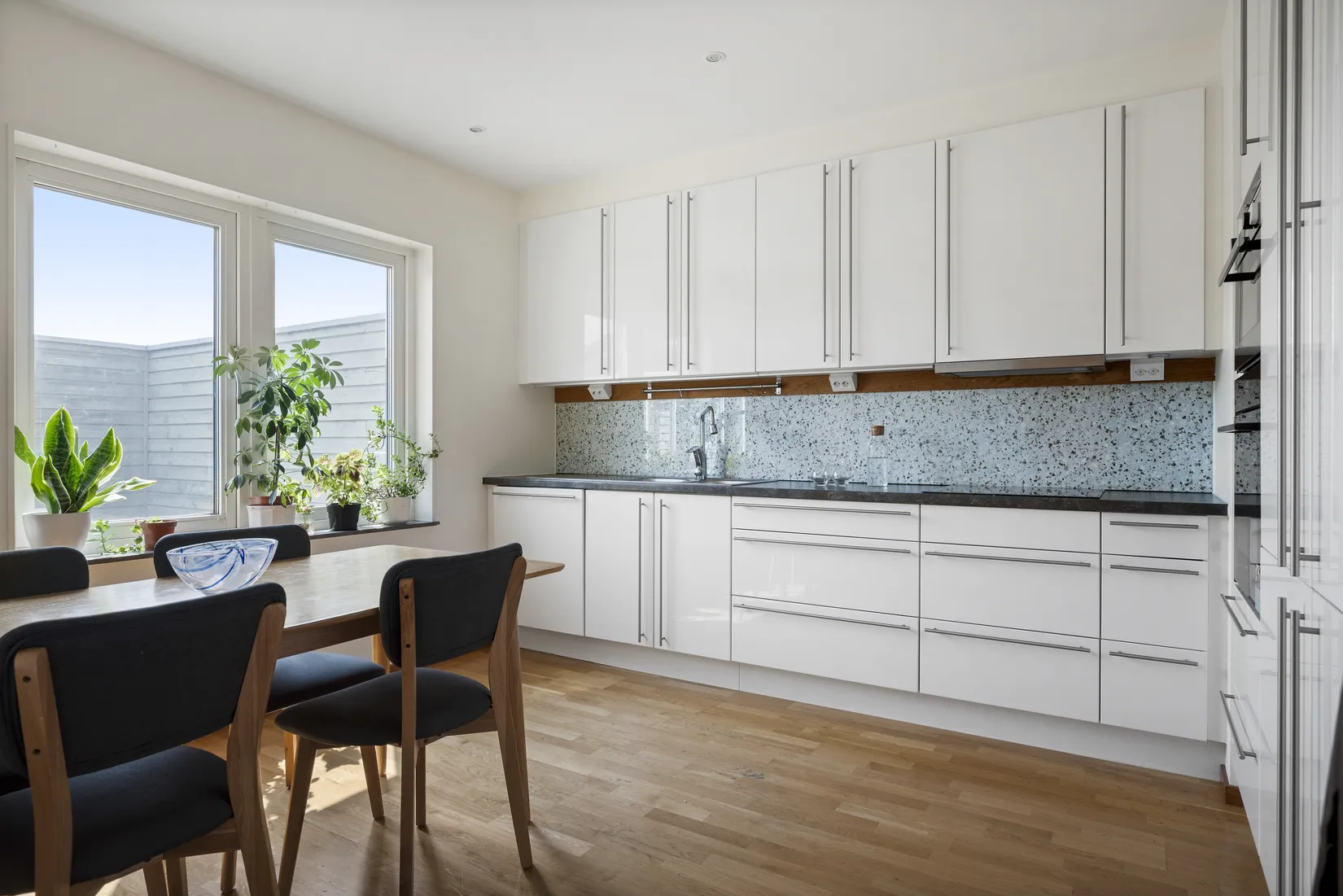 Villa, Prostgränd 4, Barkarby - Kyrkbyn, Järfälla