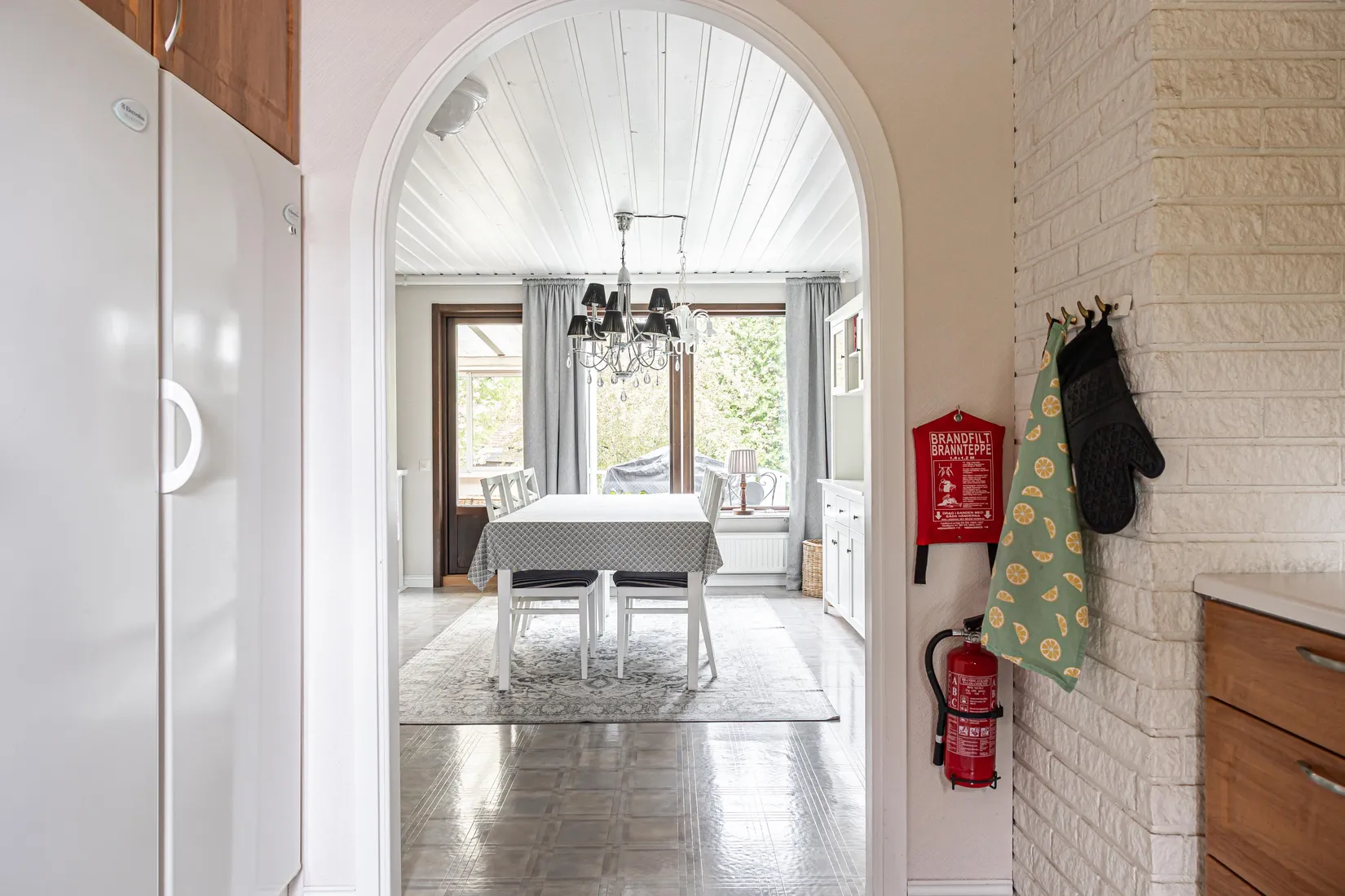Villa, Gröndalsvägen 7, Hallstahammar