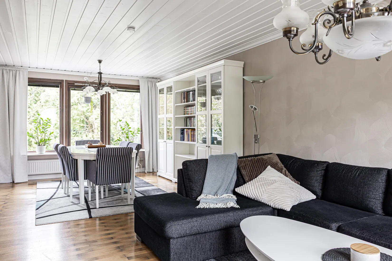 Villa, Gröndalsvägen 7, Hallstahammar
