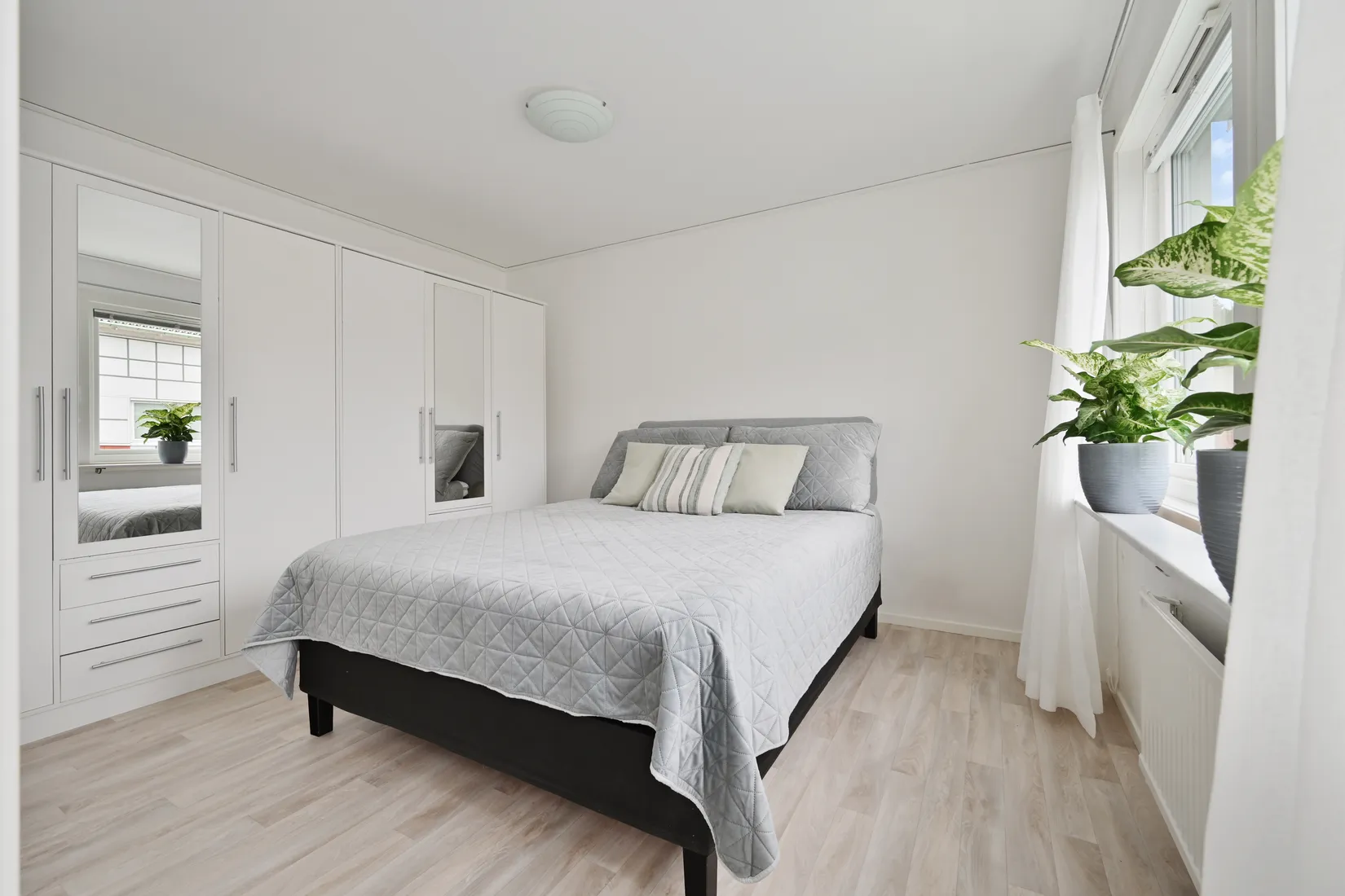 Radhus, Fruängsvägen 68, Odenslunda, Upplands Väsby