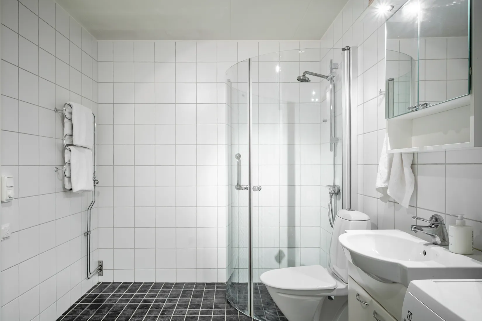 Bostadsrätt, Villa, Kantarellvägen 17, Vallentuna