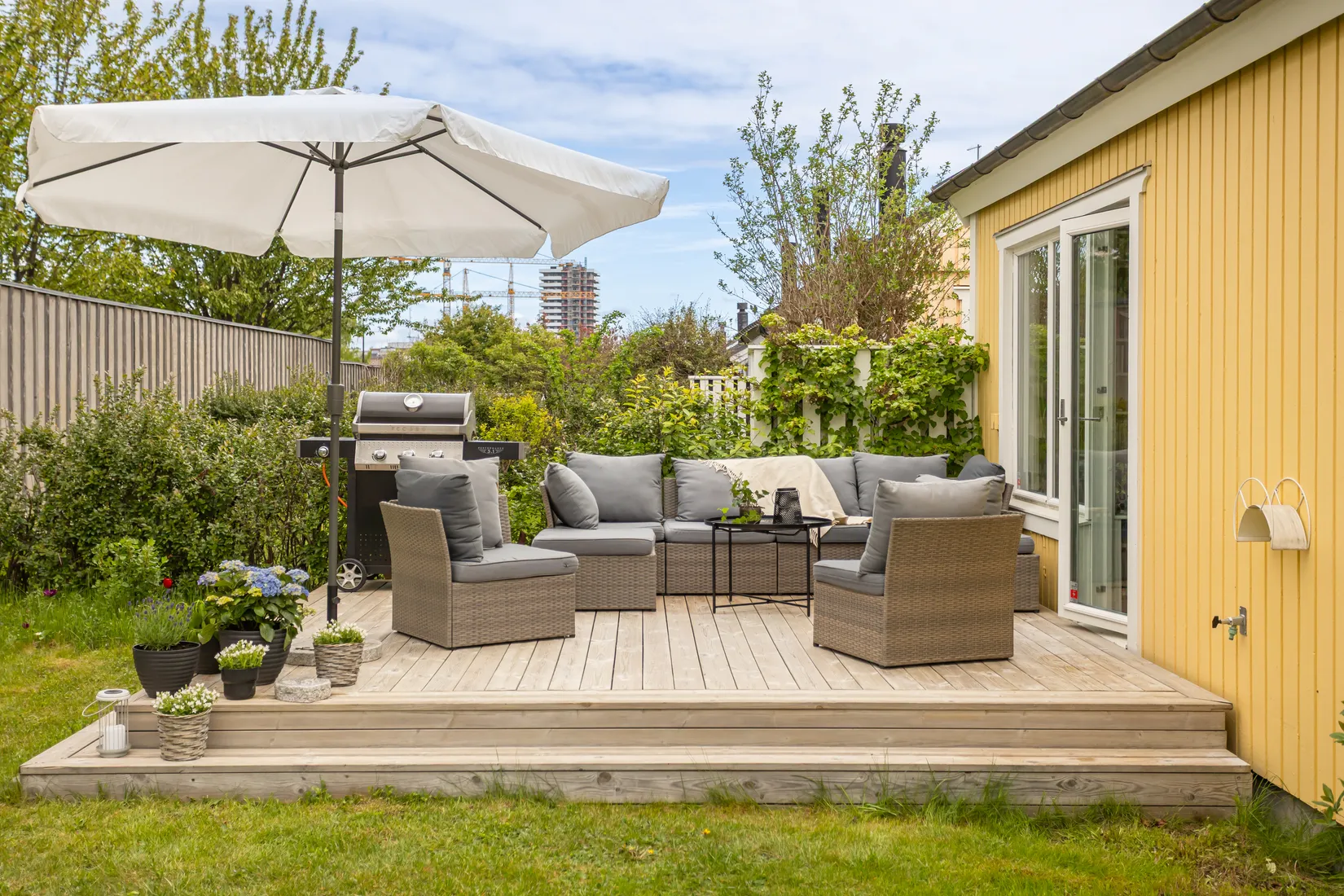 Villa, Radhus, Alströmervägen 33, Fågelsången, Sollentuna