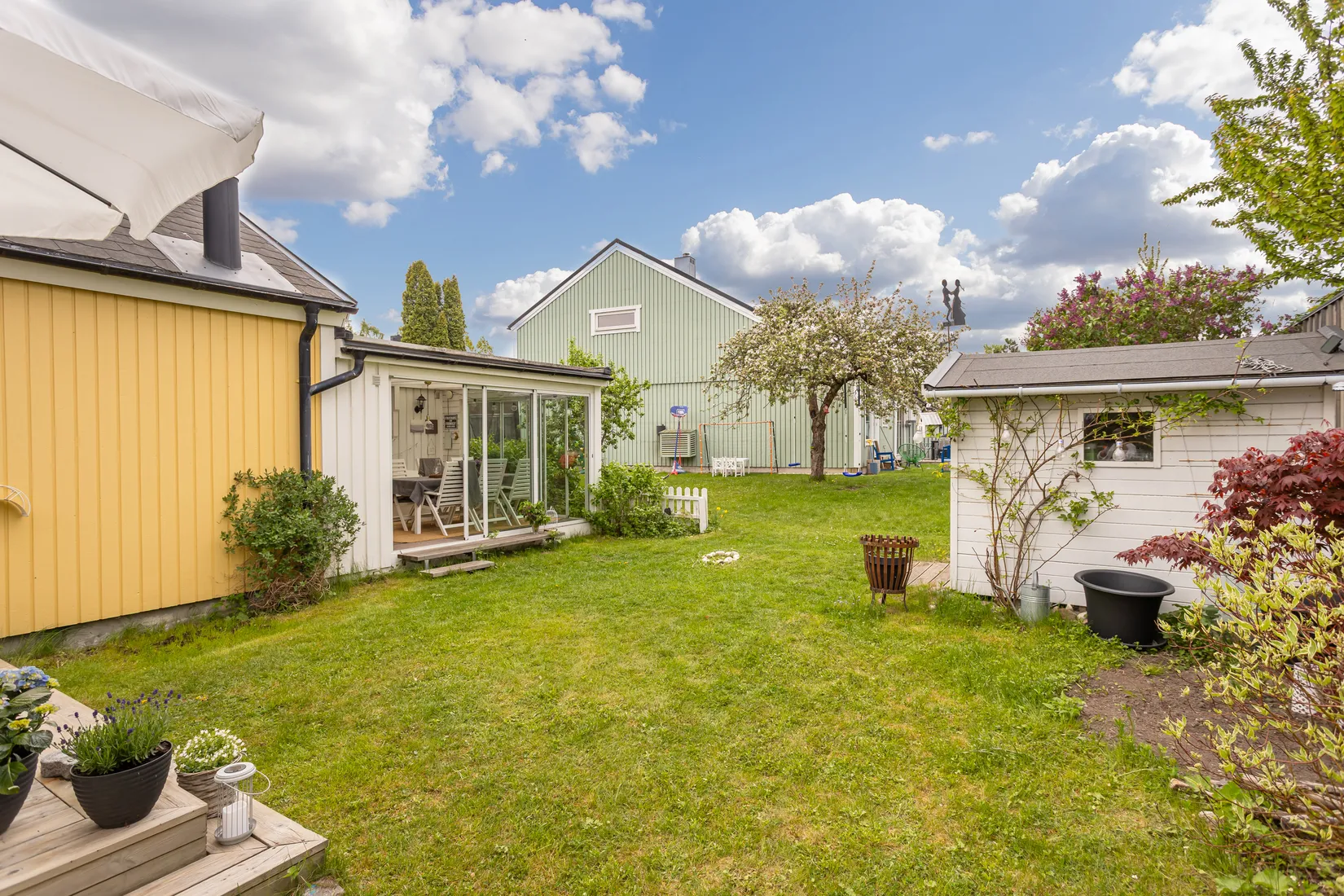 Villa, Radhus, Alströmervägen 33, Fågelsången, Sollentuna