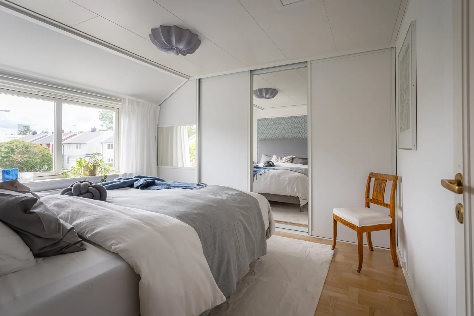 Villa, Radhus, Alströmervägen 33, Fågelsången, Sollentuna