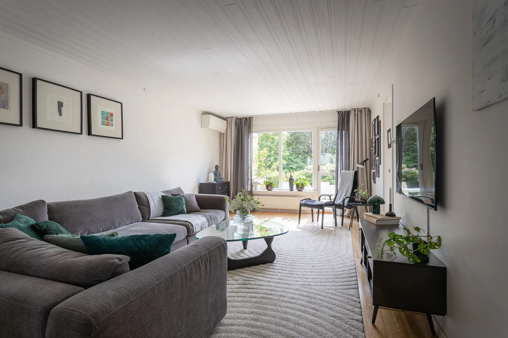 Villa, Radhus, Alströmervägen 33, Fågelsången, Sollentuna