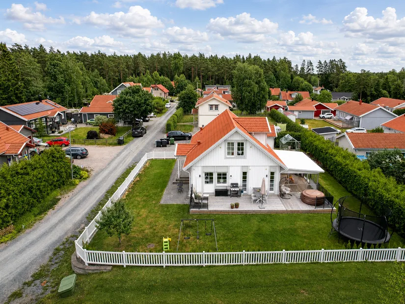 Villa, Sågbacksvägen 17, Järlåsa/Borgarbo, Uppsala