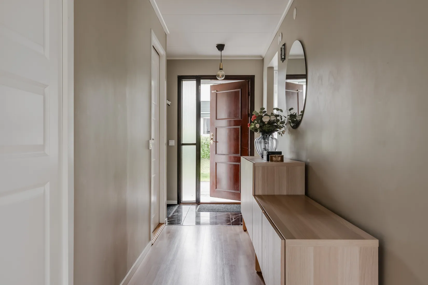 Villa, Radhus, Mikrogatan 55, Boda, Borås