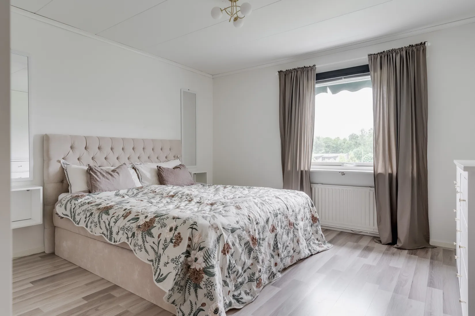 Villa, Radhus, Mikrogatan 55, Boda, Borås