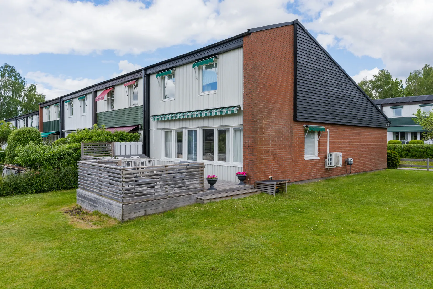 Villa, Radhus, Mikrogatan 55, Boda, Borås