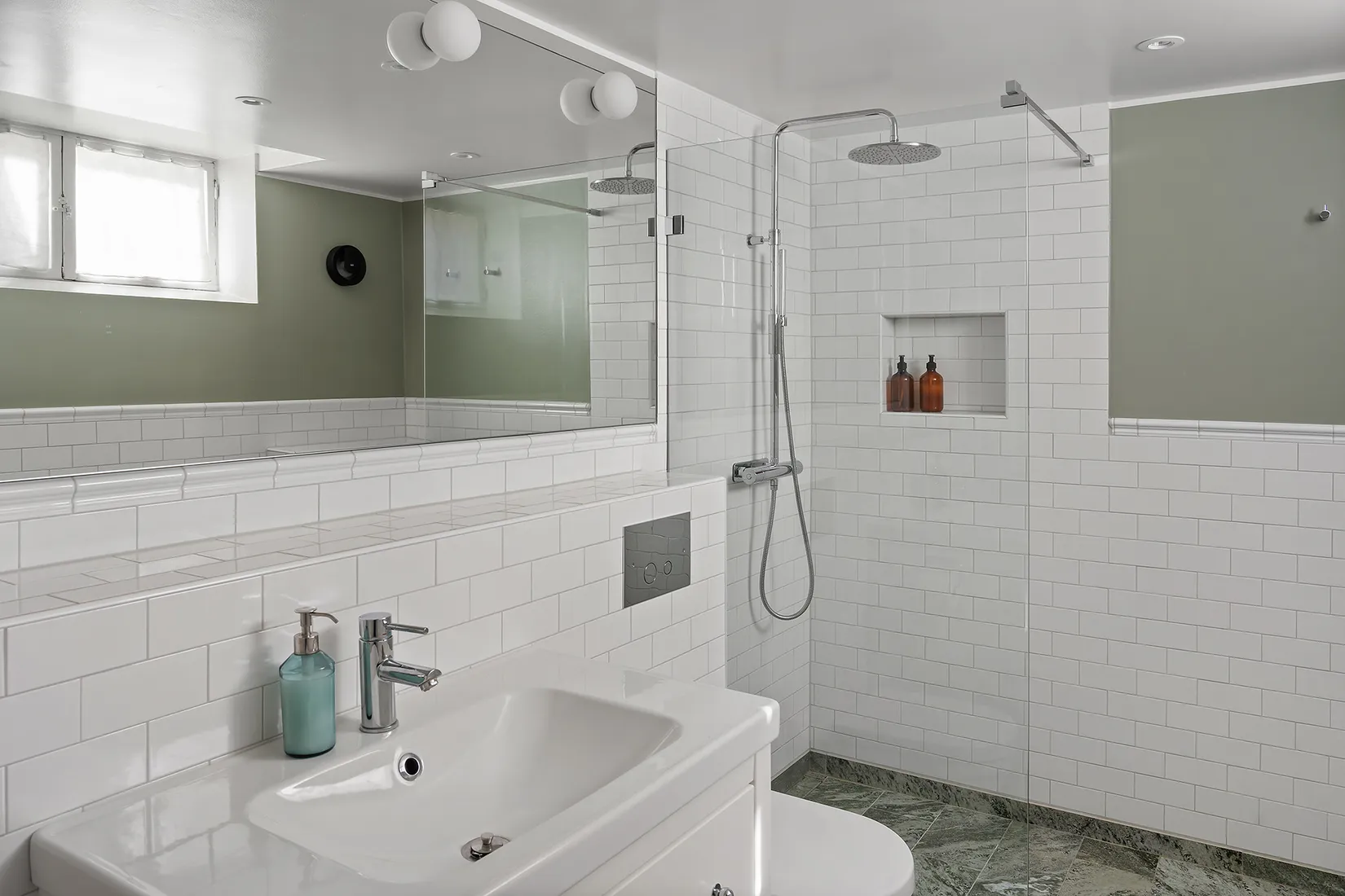 Radhus, Krokvägen 4, Gamla Enskede, Stockholm