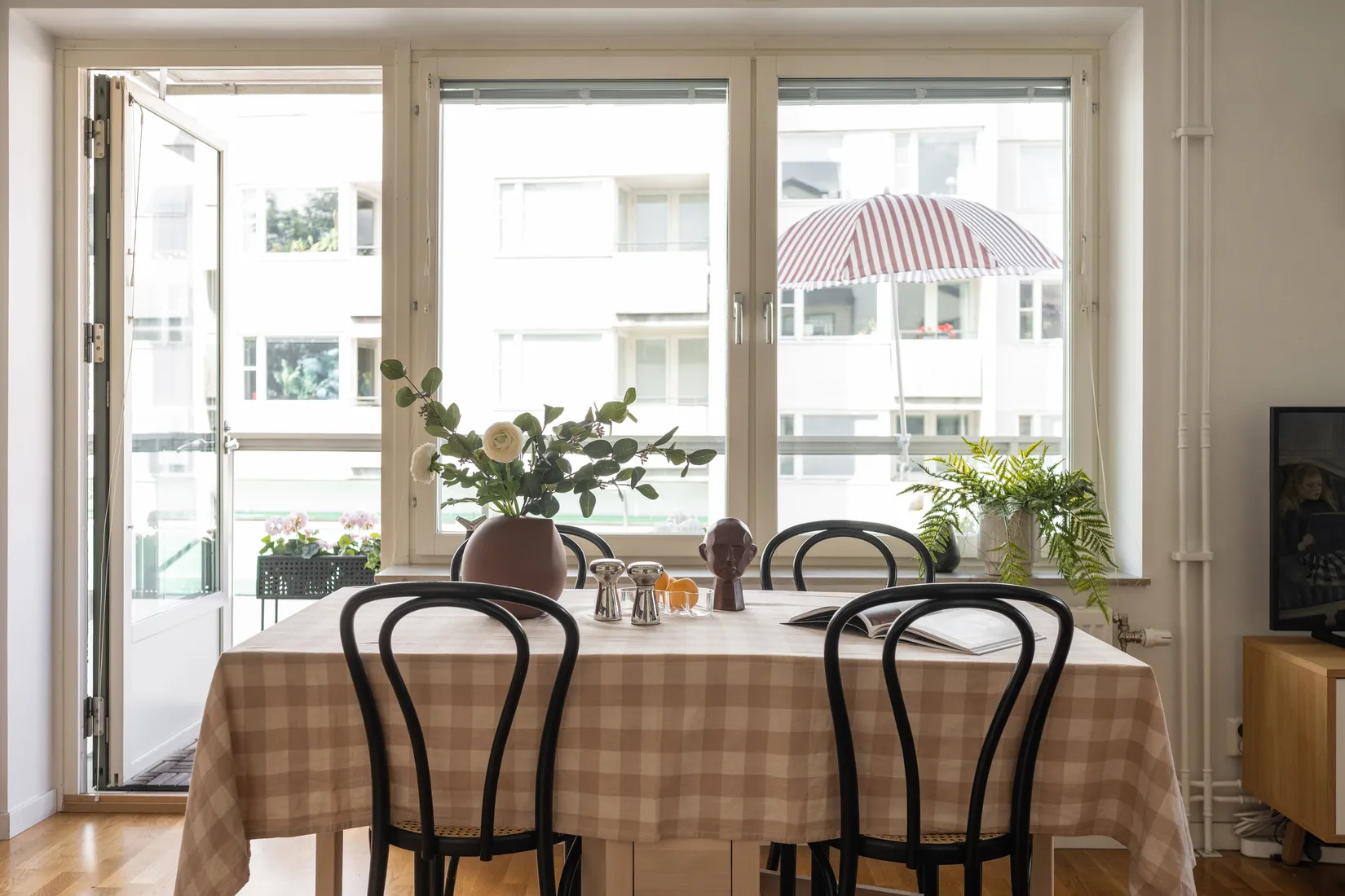Bostadsrätt, Svandammsvägen 17B, Midsommarkransen, Stockholm