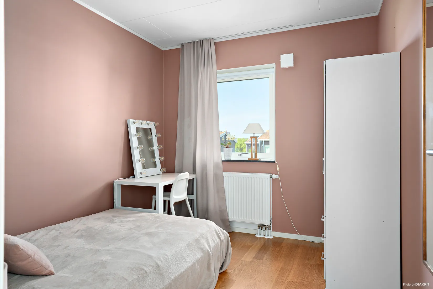 Radhus, Avenbokstigen 1, Kristineslätt, Falkenberg