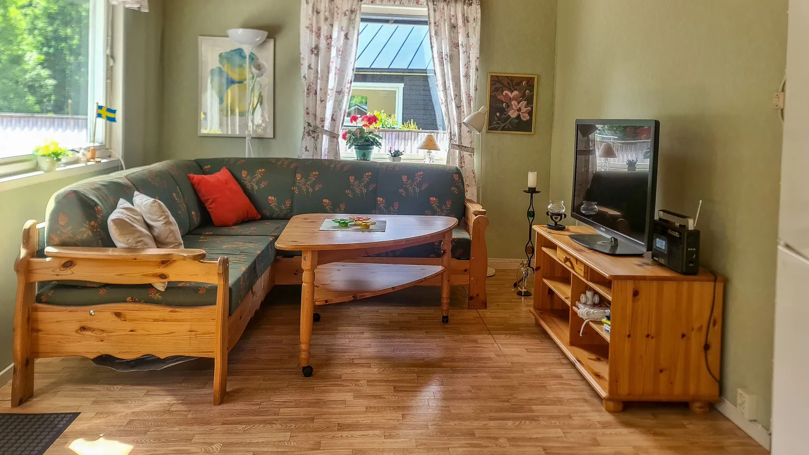 Villa, Sunnanbyn 18, Viareds Sommarstad, Borås