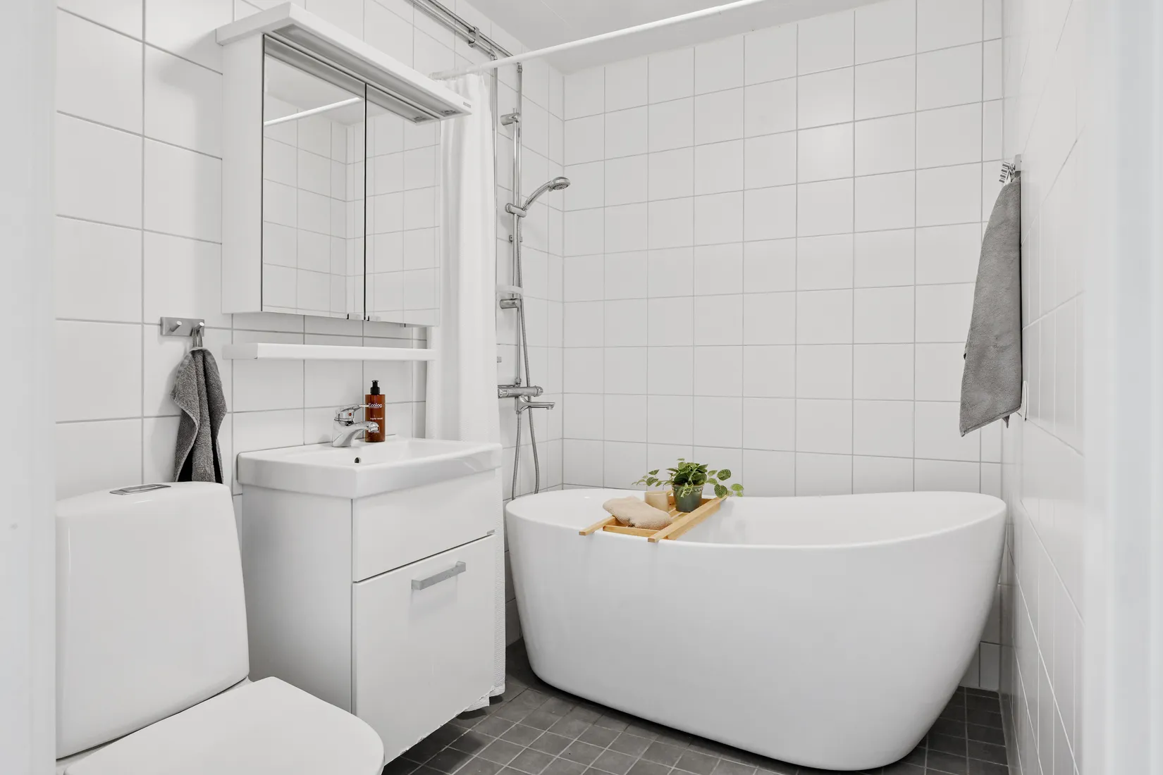 Villa, Radhus, Sofia Gyllenhielms väg 3, Sigtuna