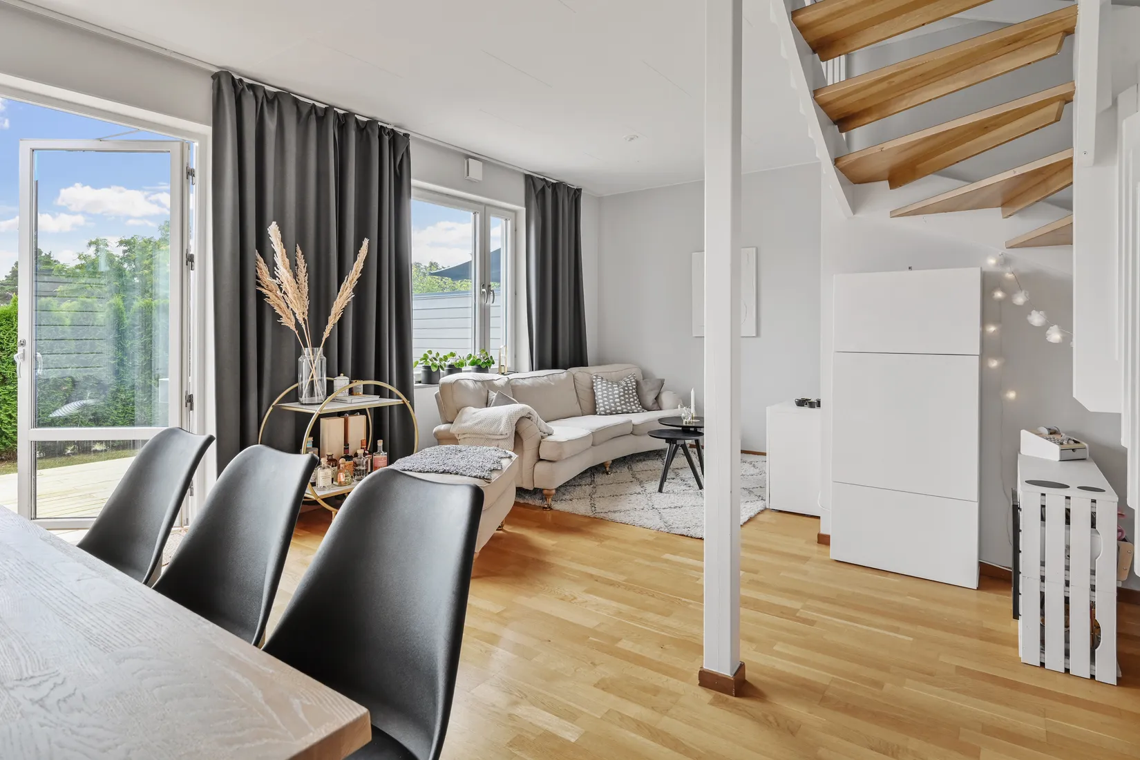 Villa, Radhus, Sofia Gyllenhielms väg 3, Sigtuna
