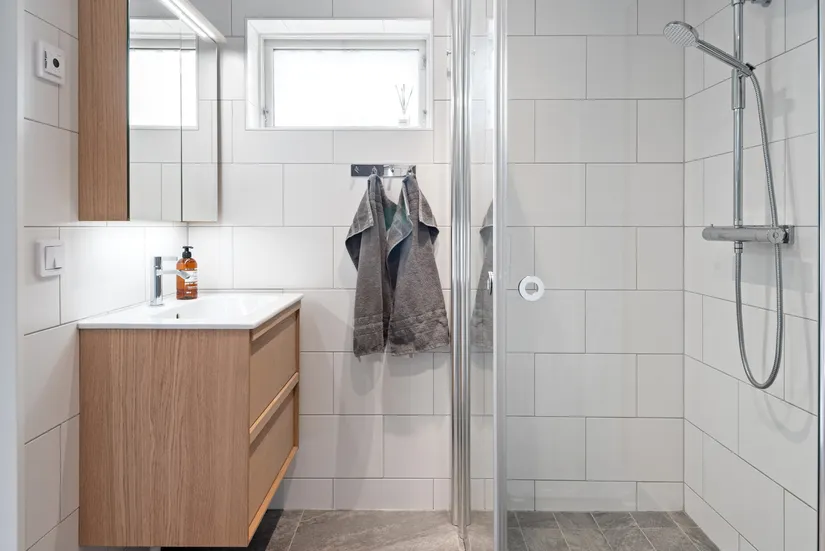 Fritidshus, Svarttjärnsvägen 5, Ingarö Enkärret, Värmdö