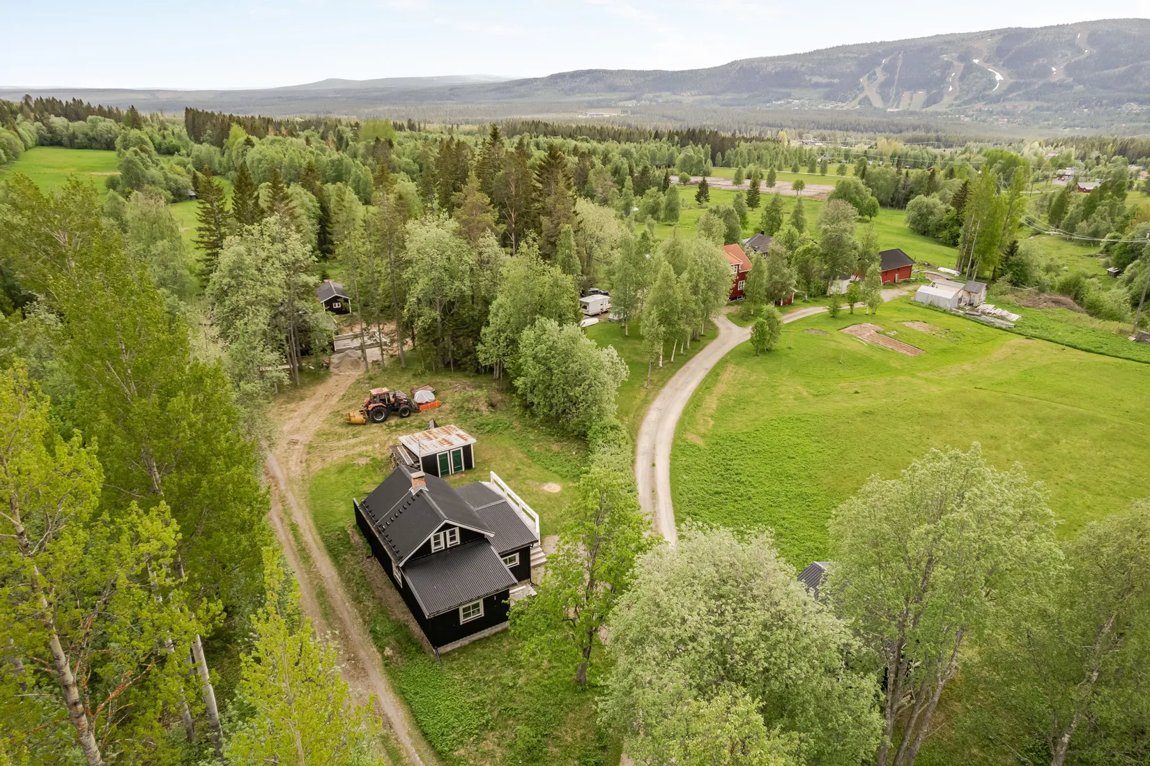 Villa, Olavägen 1, Berg
