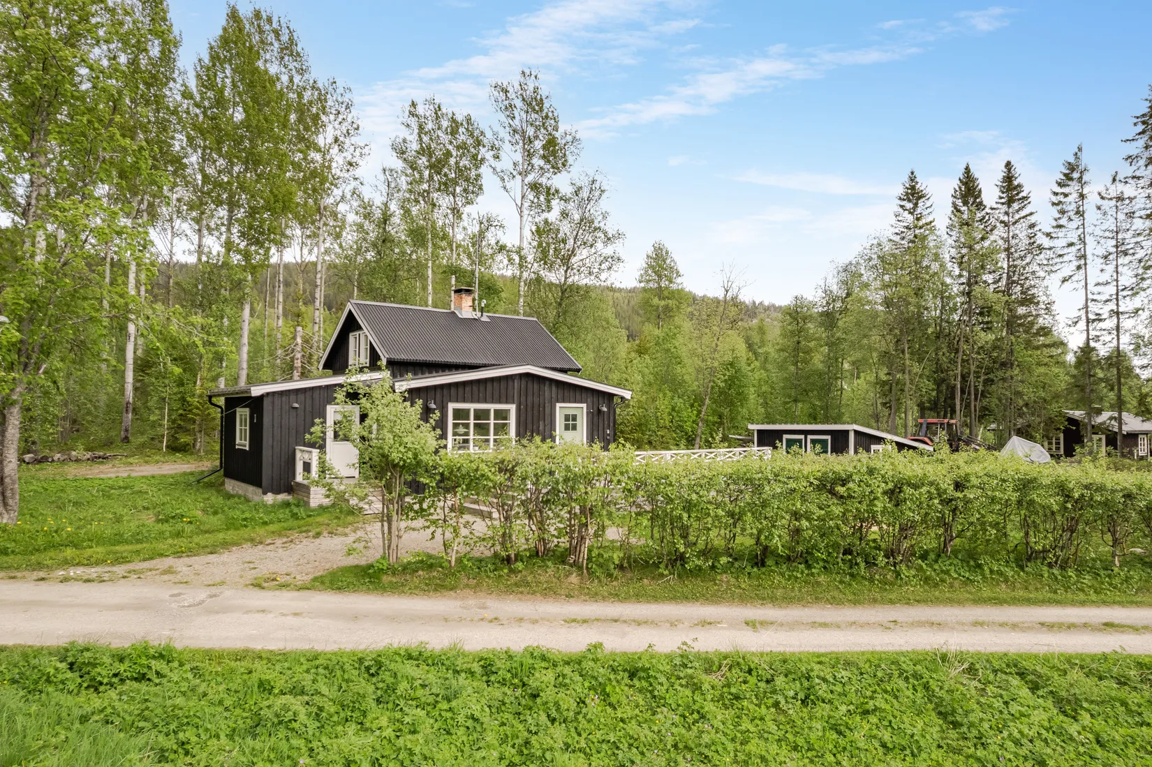 Villa, Olavägen 1, Berg