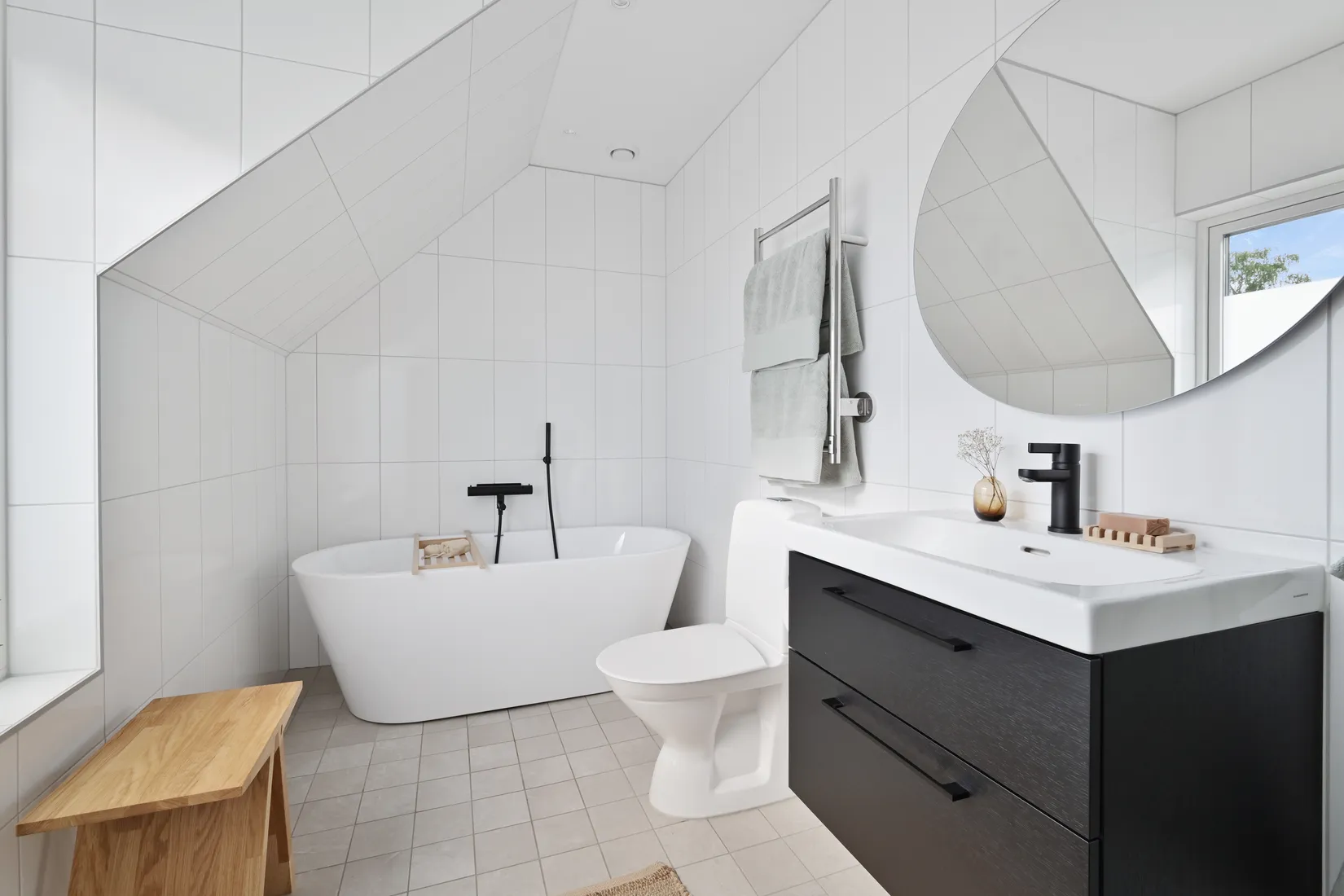 Villa, Årtaslingan 5, Wijk Oppgård, Upplands Väsby