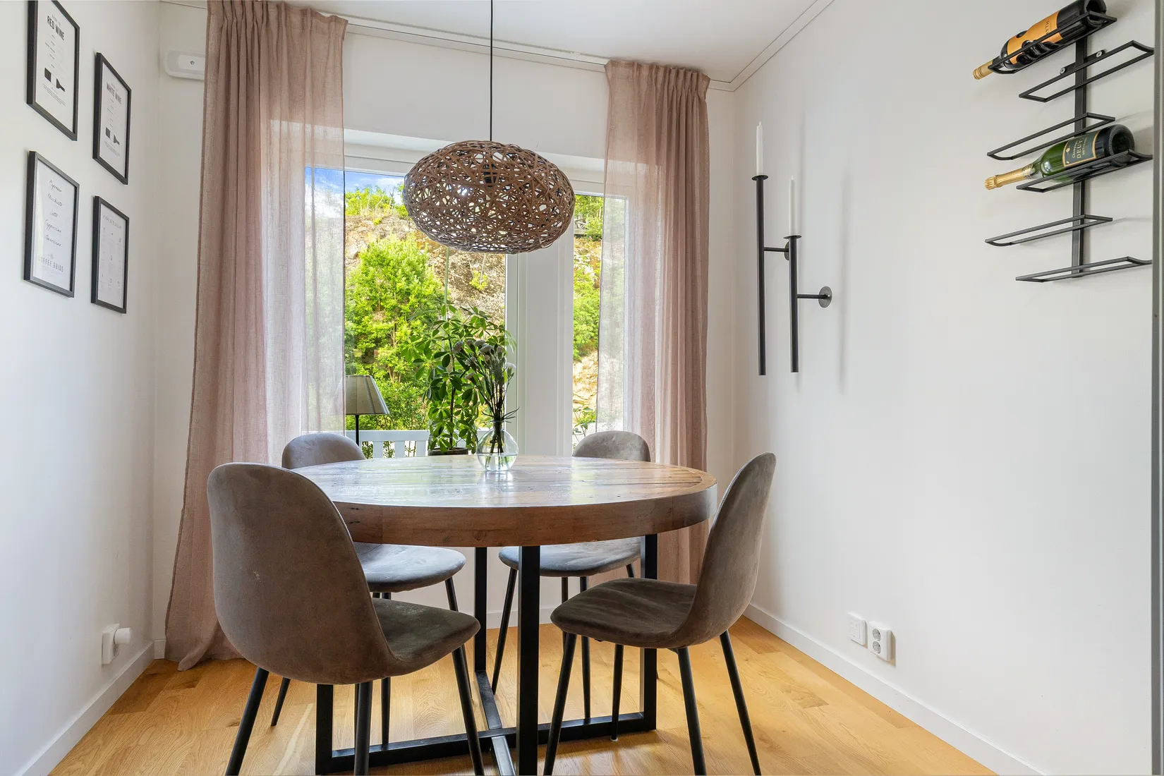 Radhus, Nakterhusvägen 14, Vega Haninge, Haninge