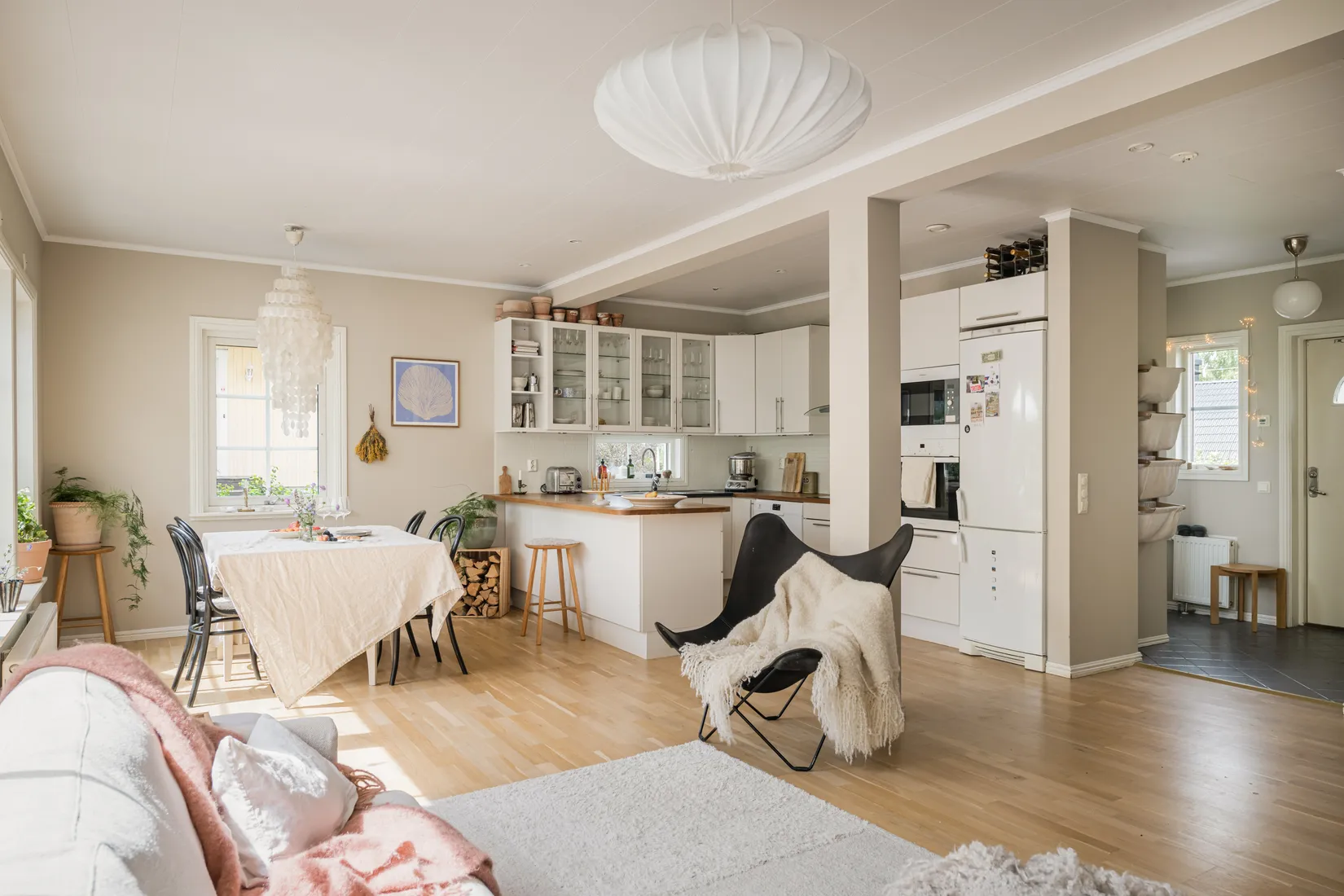 Bostadsrätt, Radhus, Stavsjövägen 60B, Örby, Stockholm