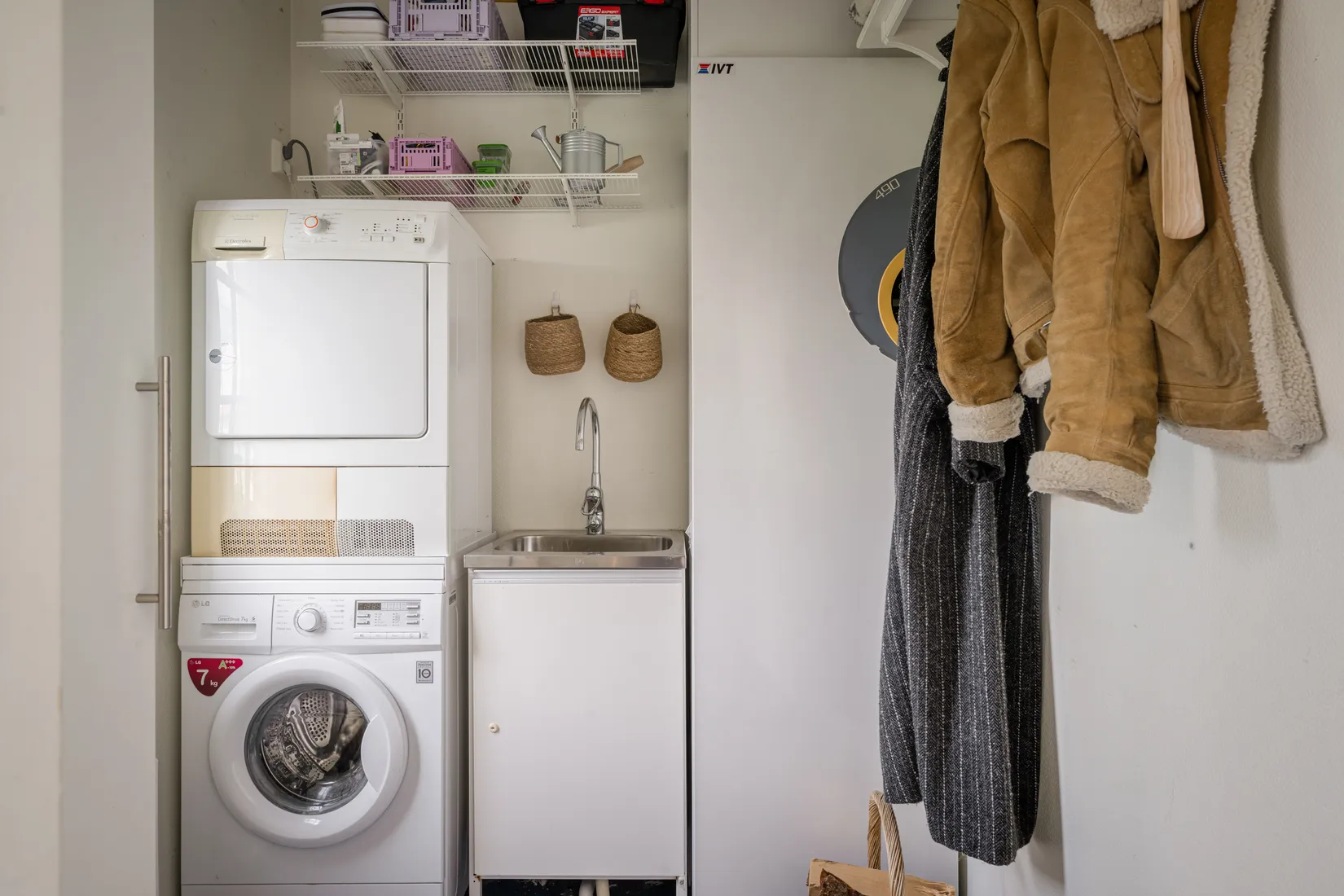 Bostadsrätt, Radhus, Stavsjövägen 60B, Örby, Stockholm