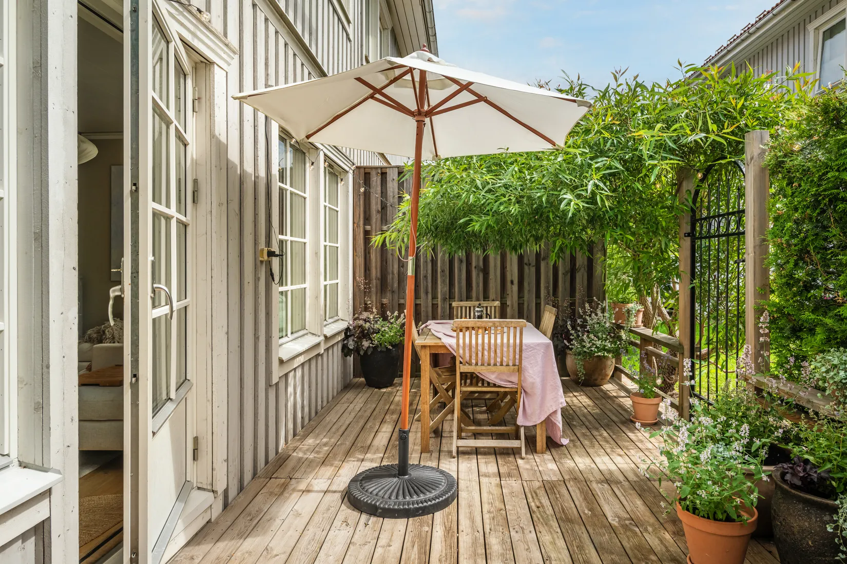 Bostadsrätt, Radhus, Stavsjövägen 60B, Örby, Stockholm