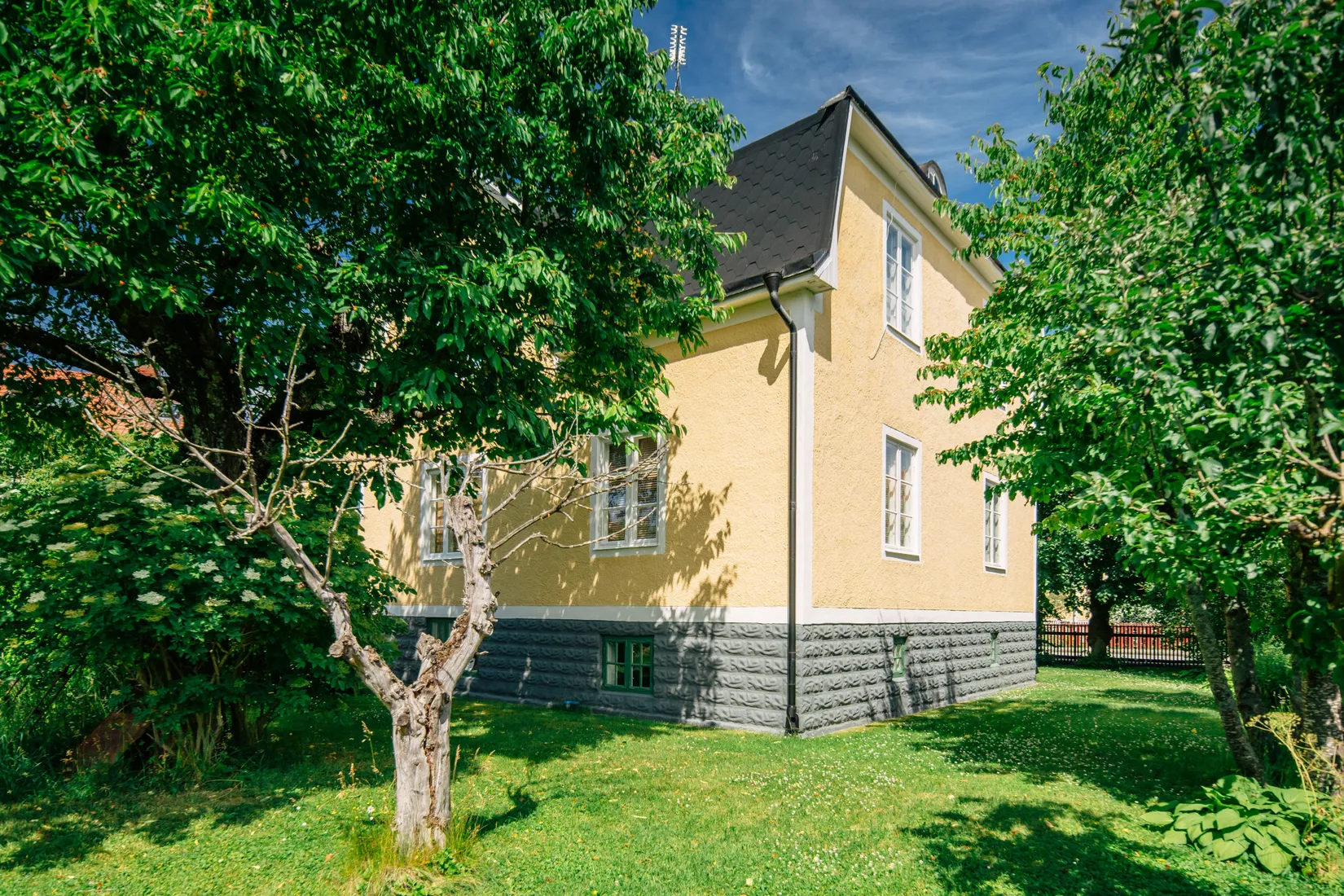 Villa, Västra Grevilligatan 4, Nyestan, Mariestad