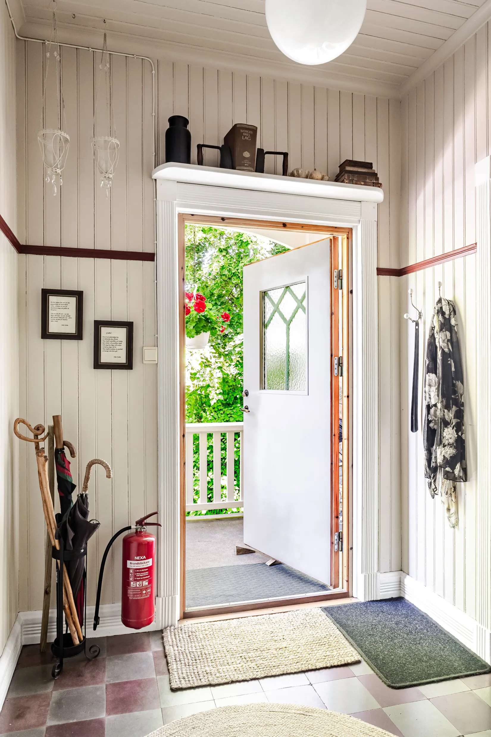 Villa, Västra Grevilligatan 4, Nyestan, Mariestad