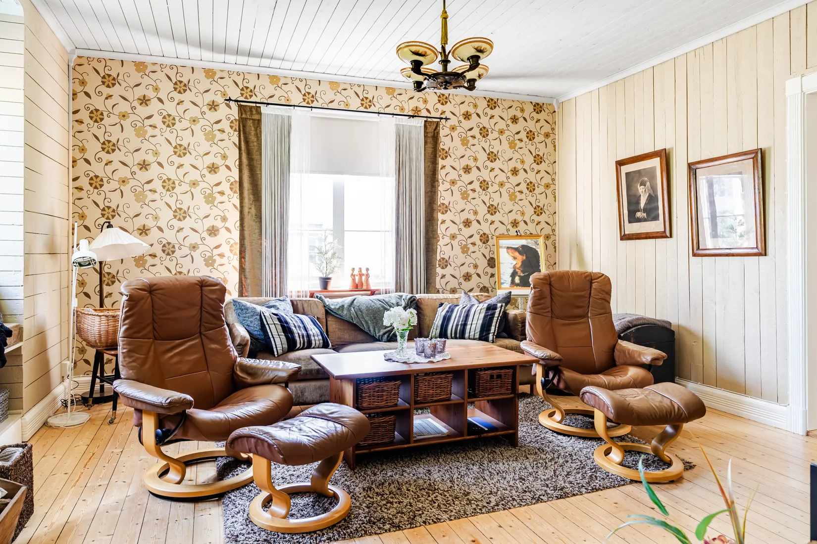 Villa, Västra Grevilligatan 4, Nyestan, Mariestad