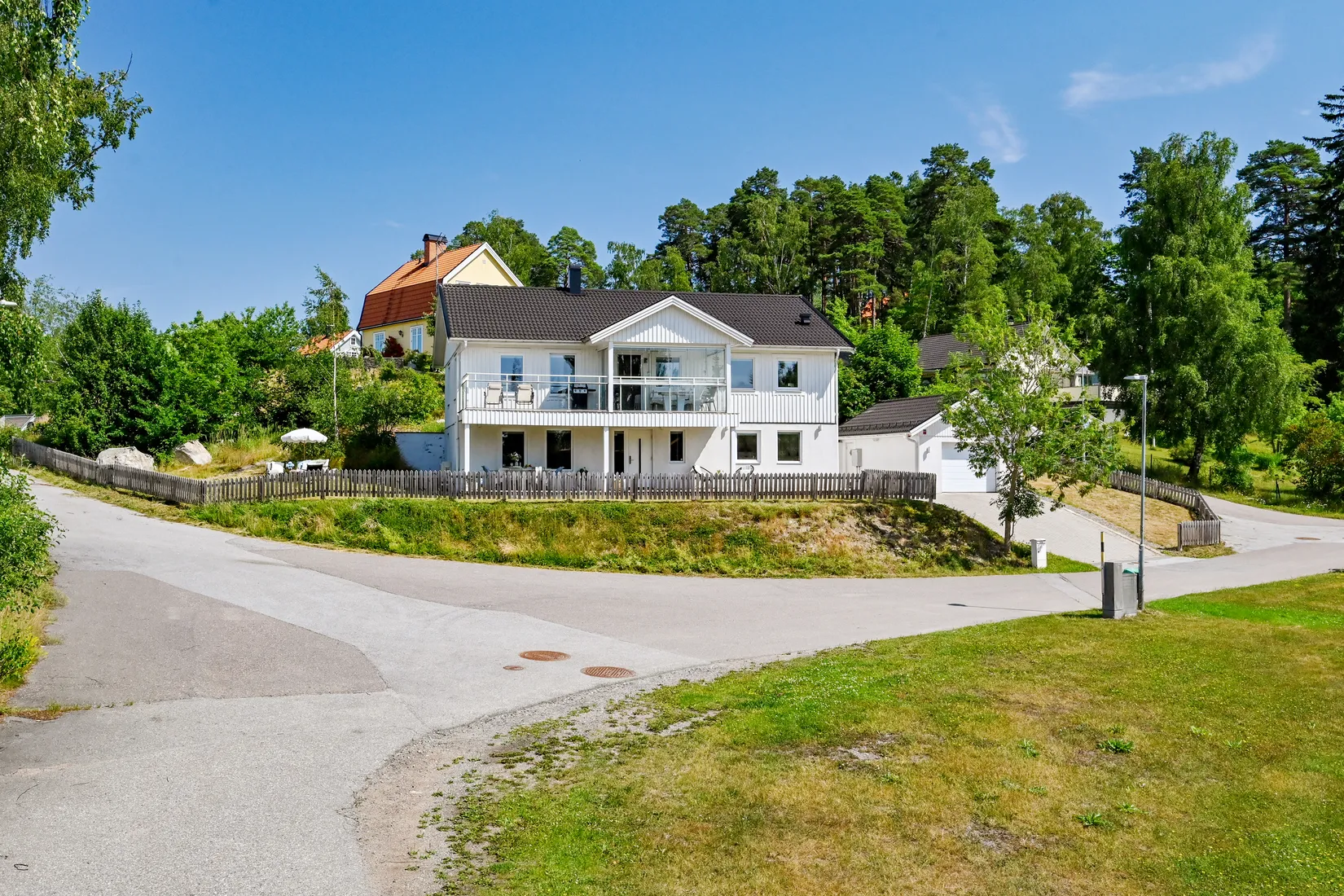 Villa, Solvägen 12, Folkparksområdet, Upplands Väsby