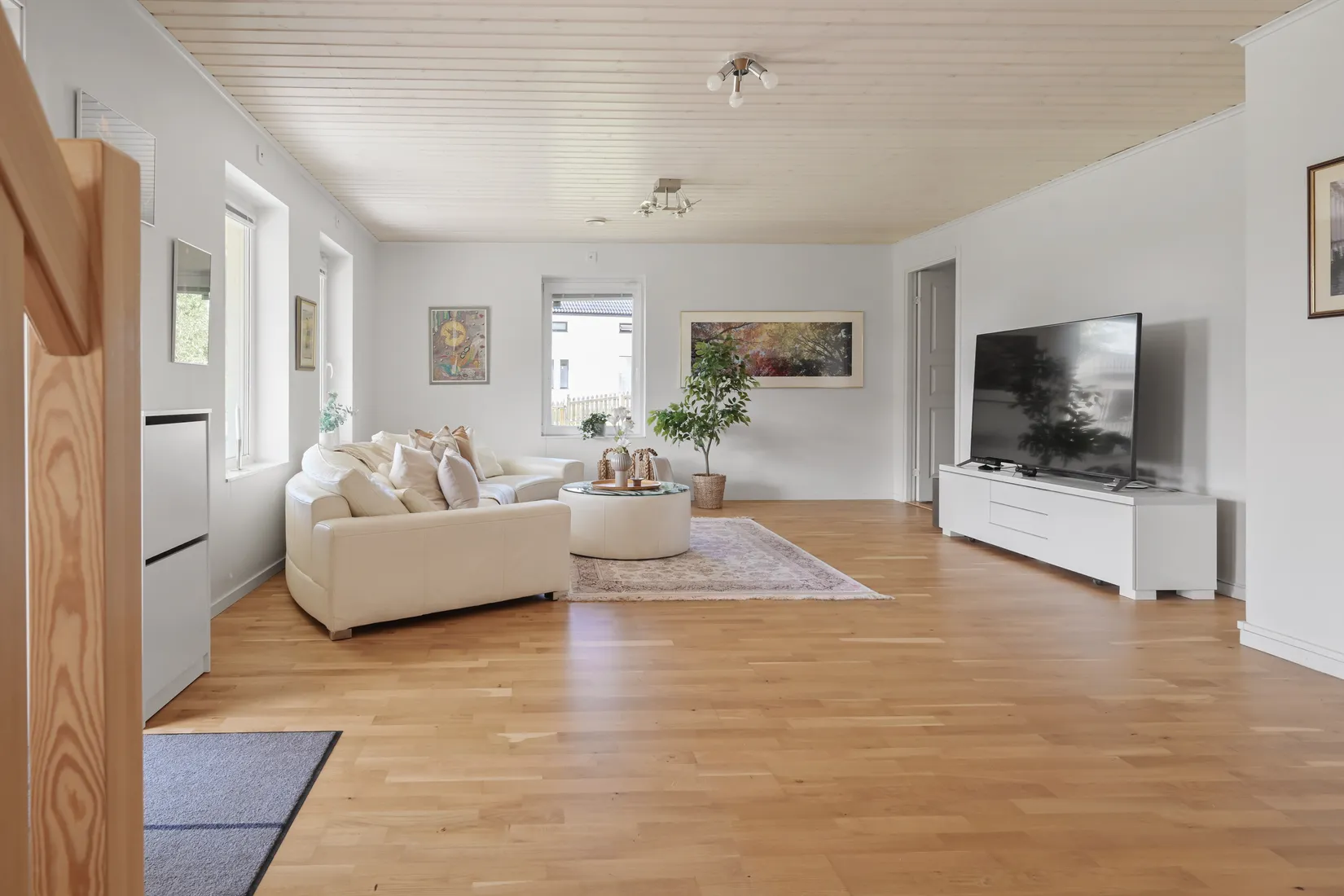 Villa, Solvägen 12, Folkparksområdet, Upplands Väsby