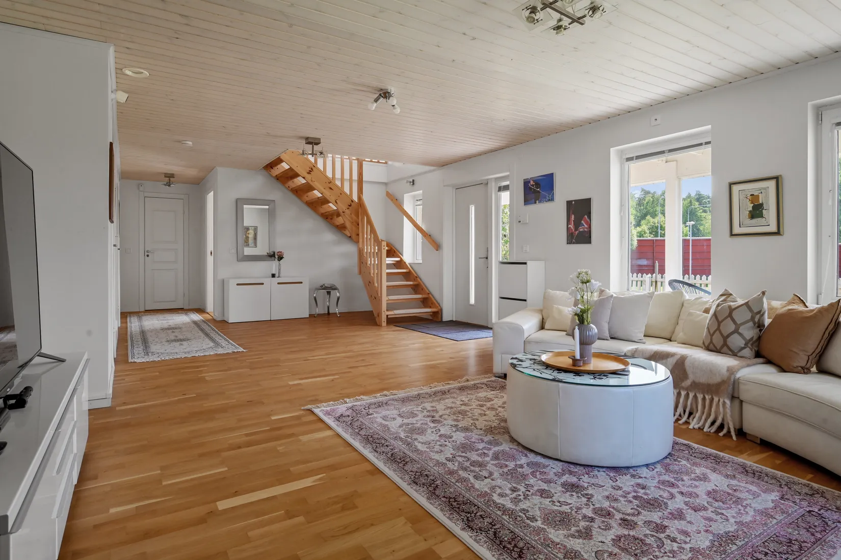 Villa, Solvägen 12, Folkparksområdet, Upplands Väsby