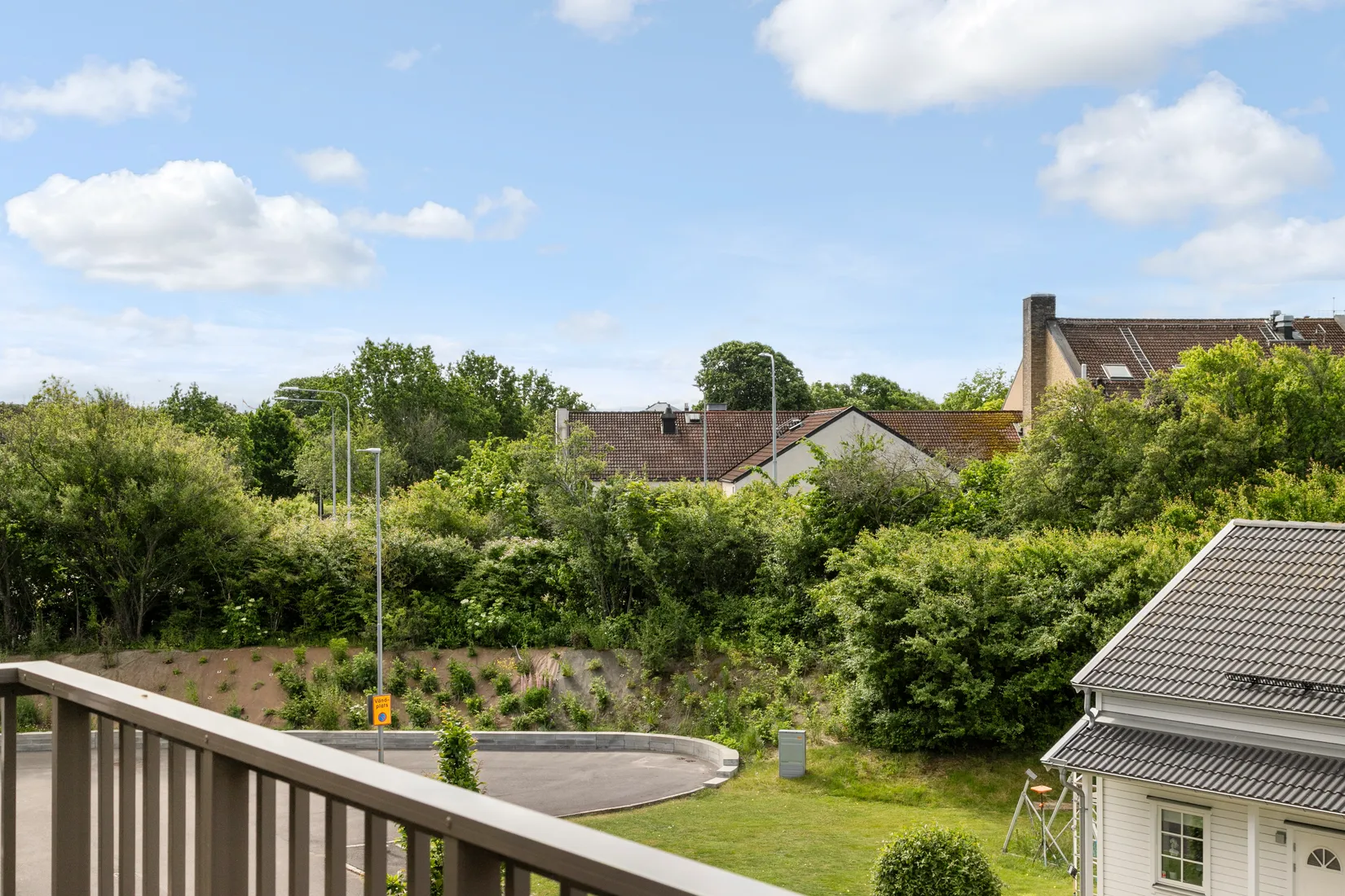 Villa, Radhus, Kyrkogårdsvägen 5E, Oskarsdal, Varberg