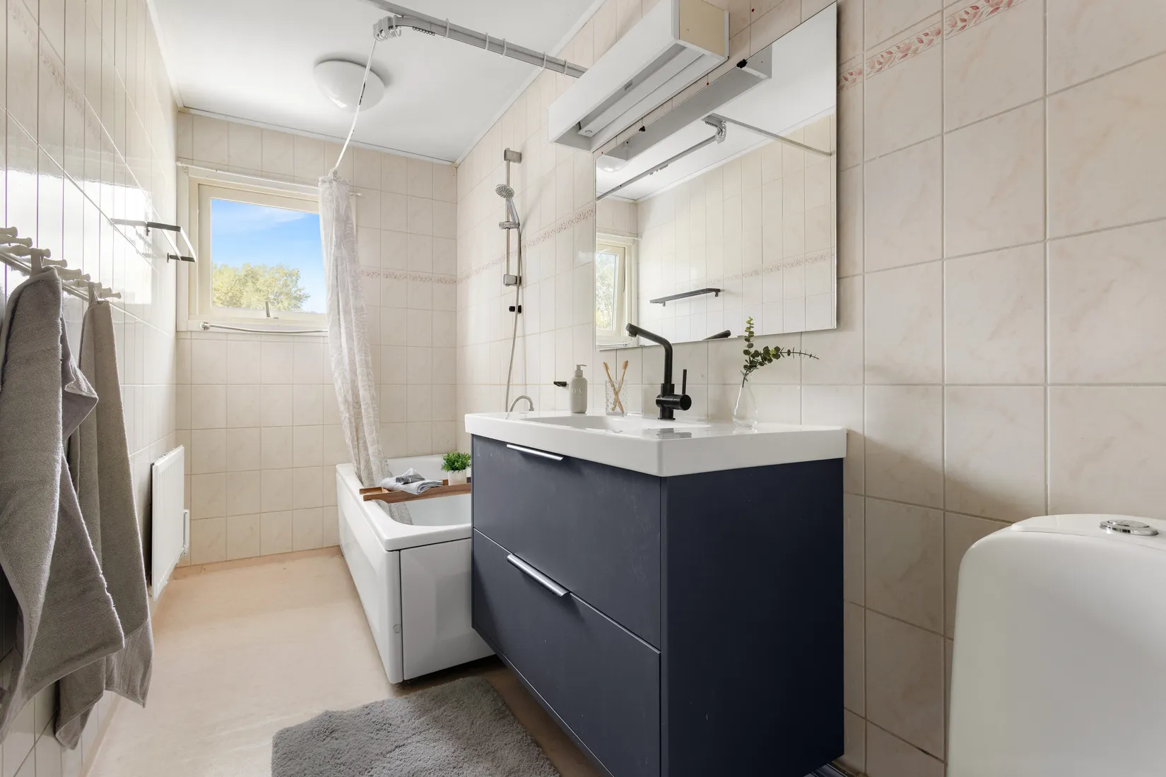 Radhus, Högbyvägen 147, Viksjö, Järfälla