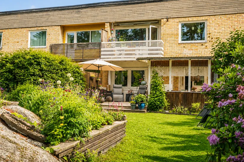 Villa, Radhus, Yrkesvägen 77, Snättringe, Huddinge
