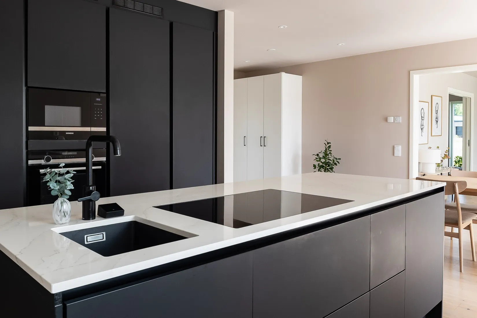 Villa, Mandelblomsgatan 7, Gröna Sörby, Kumla
